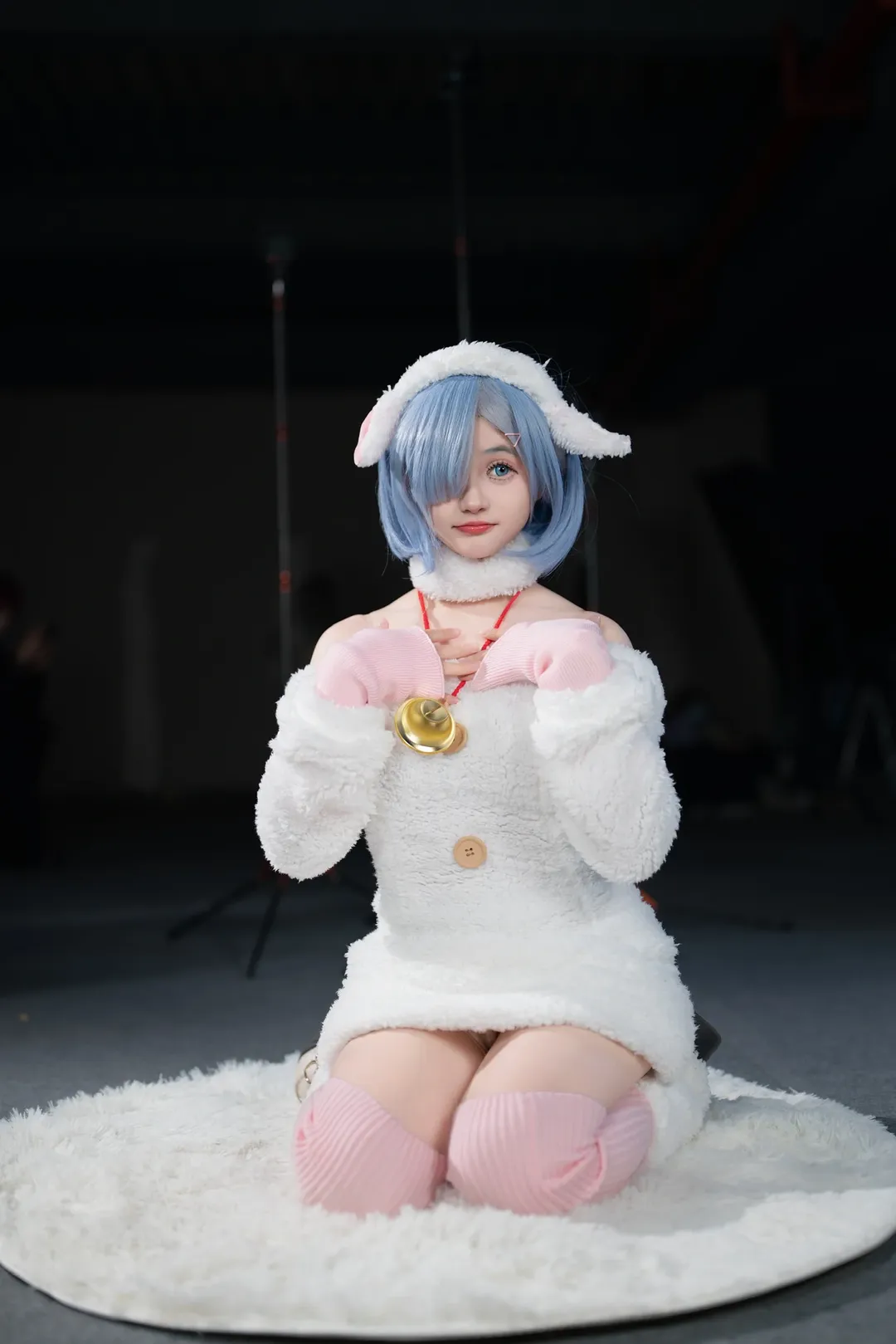 动作参考, cosplay场照, 雷姆cos, re0从零开始的异世界生活, 过膝袜搭配 - 第7张