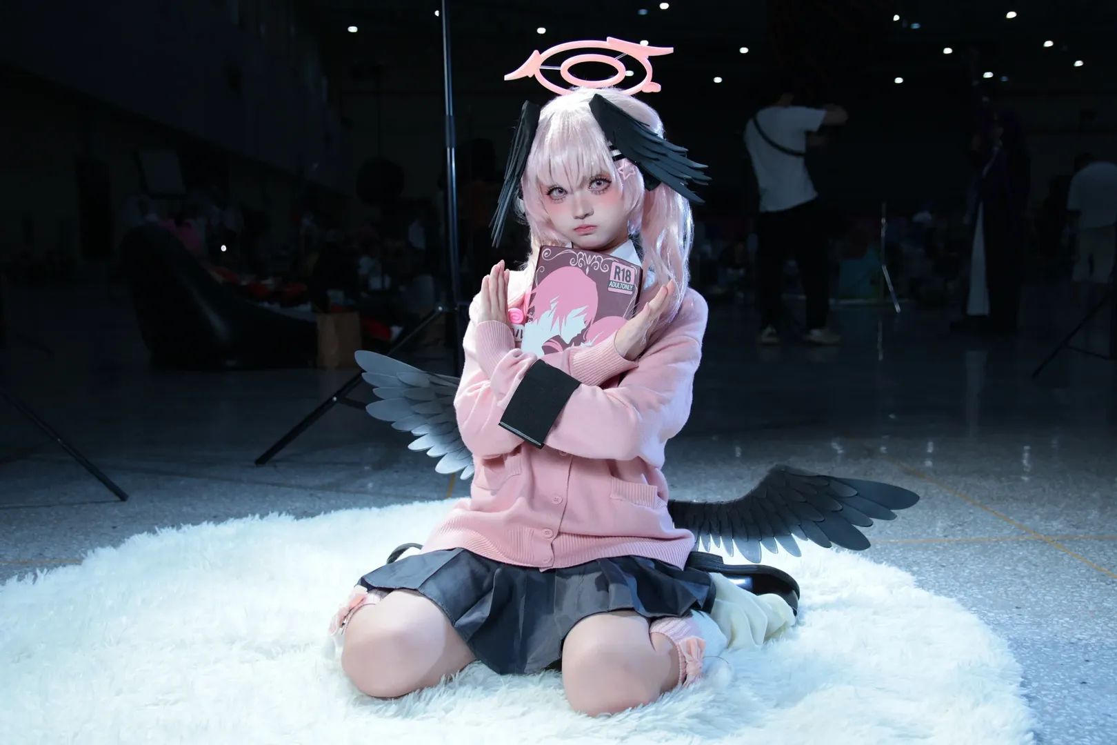 碧蓝档案, 漫展场照, JK制服, 下江小春cos, 白丝穿搭 - 第4张
