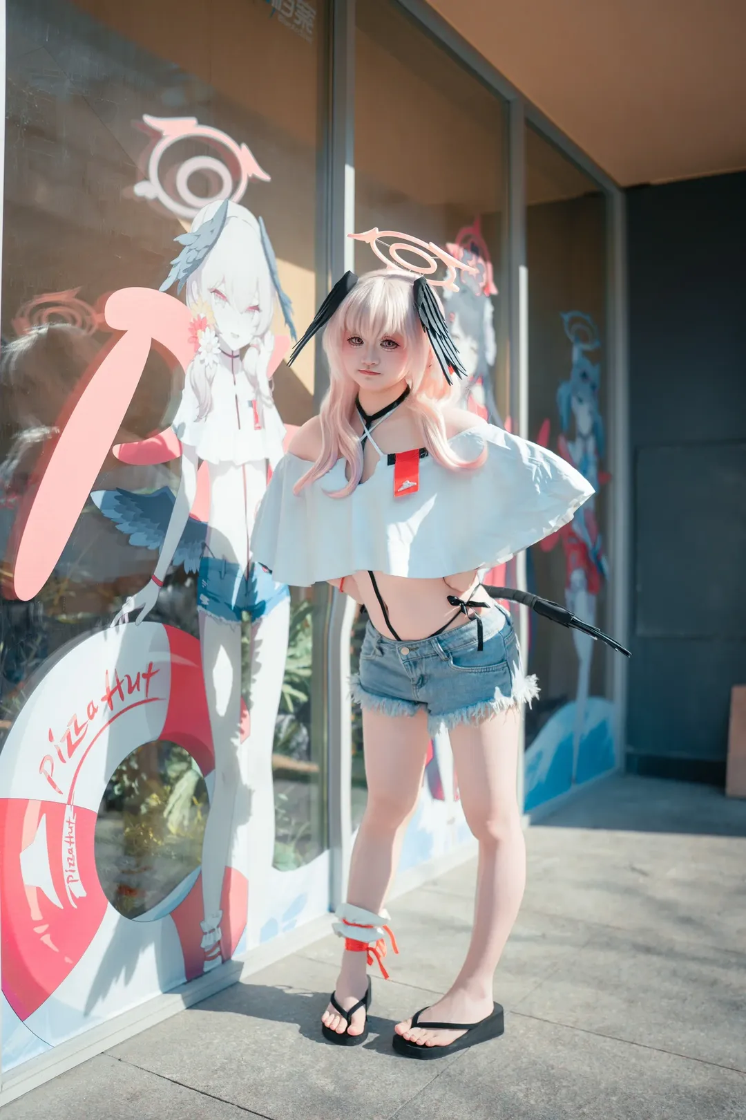 ブルーアーカイブ, 夏コーデ, 下江コハル コスプレ, コスプレ撮影, ピザハットコラボ - 2枚目
