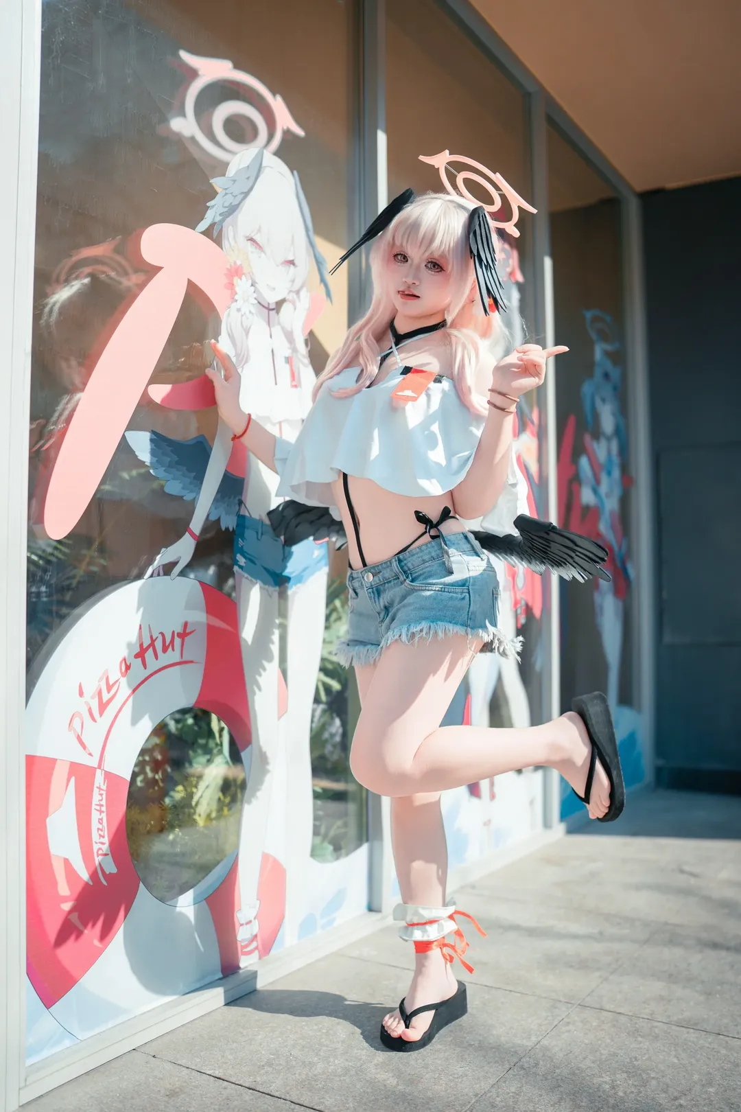 ブルーアーカイブ, 夏コーデ, 下江コハル コスプレ, コスプレ撮影, ピザハットコラボ - 3枚目