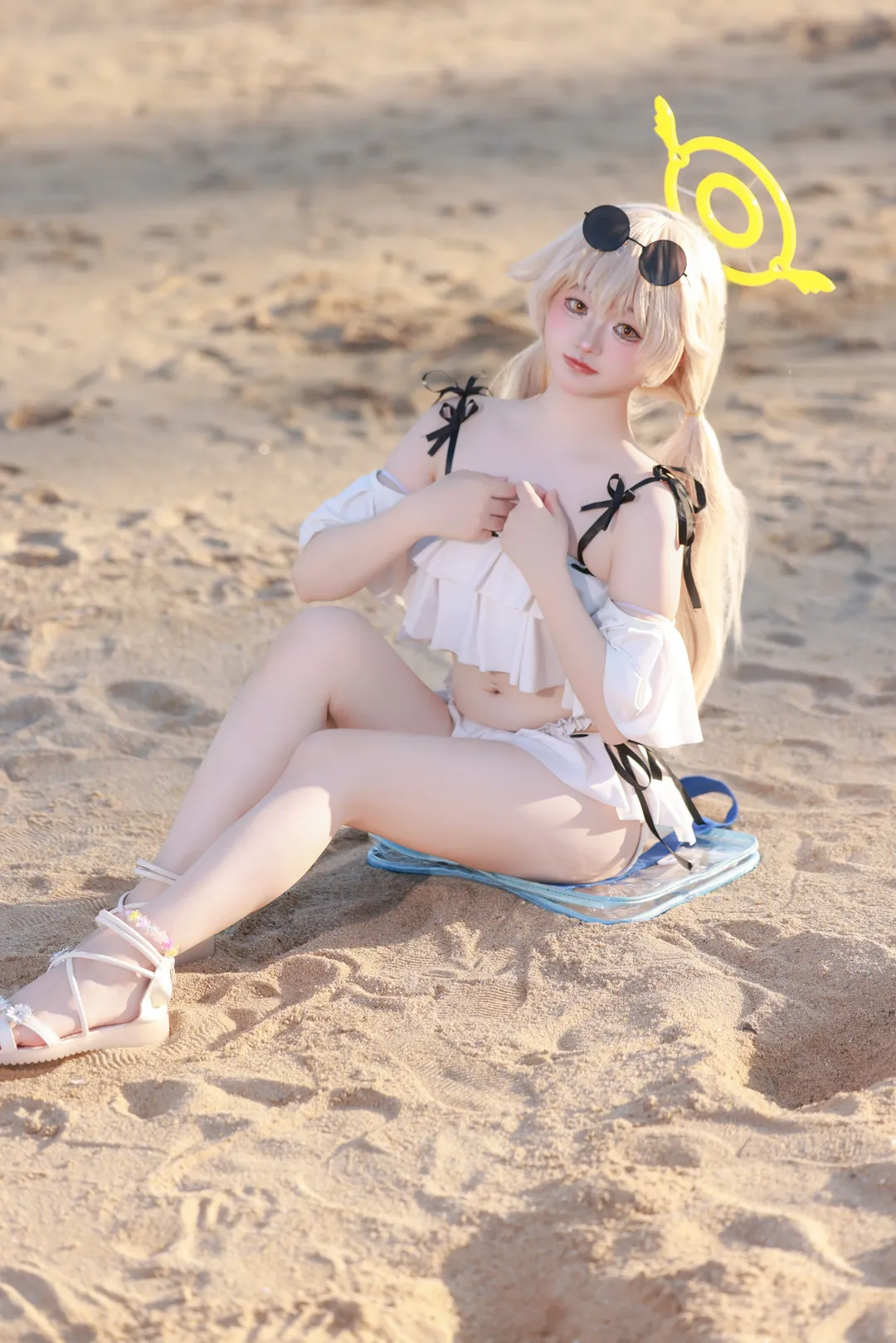 蔚蓝档案, 日富美cos, 二次元泳装, 夏日外景, 沙滩摄影 - 第2张