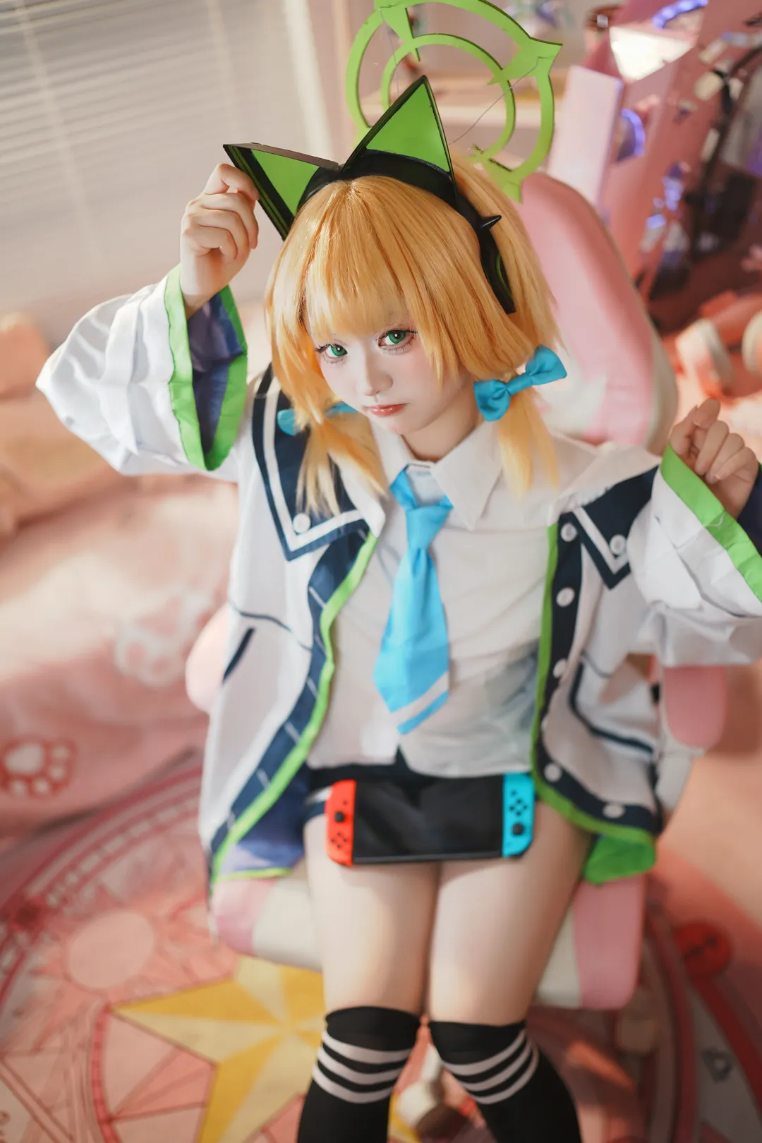 蔚蓝档案, 双人cos, 电竞少女, 才羽绿cos, 白丝穿搭 - 第1张