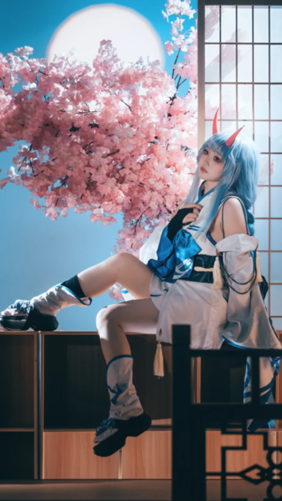 蔚蓝档案, 二次元cosplay, 和乐千世cos, 月夜和风, 红角蓝发