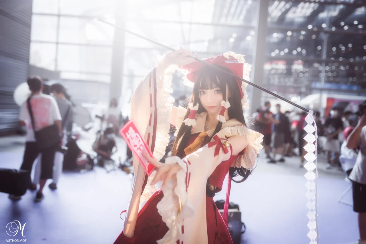 博丽灵梦cos, 东方Project, 漫展返图, 深圳国际电玩节, 红白巫女服
