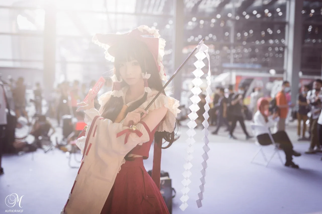 博丽灵梦cos, 东方Project, 漫展返图, 深圳国际电玩节, 红白巫女服 - 第7张