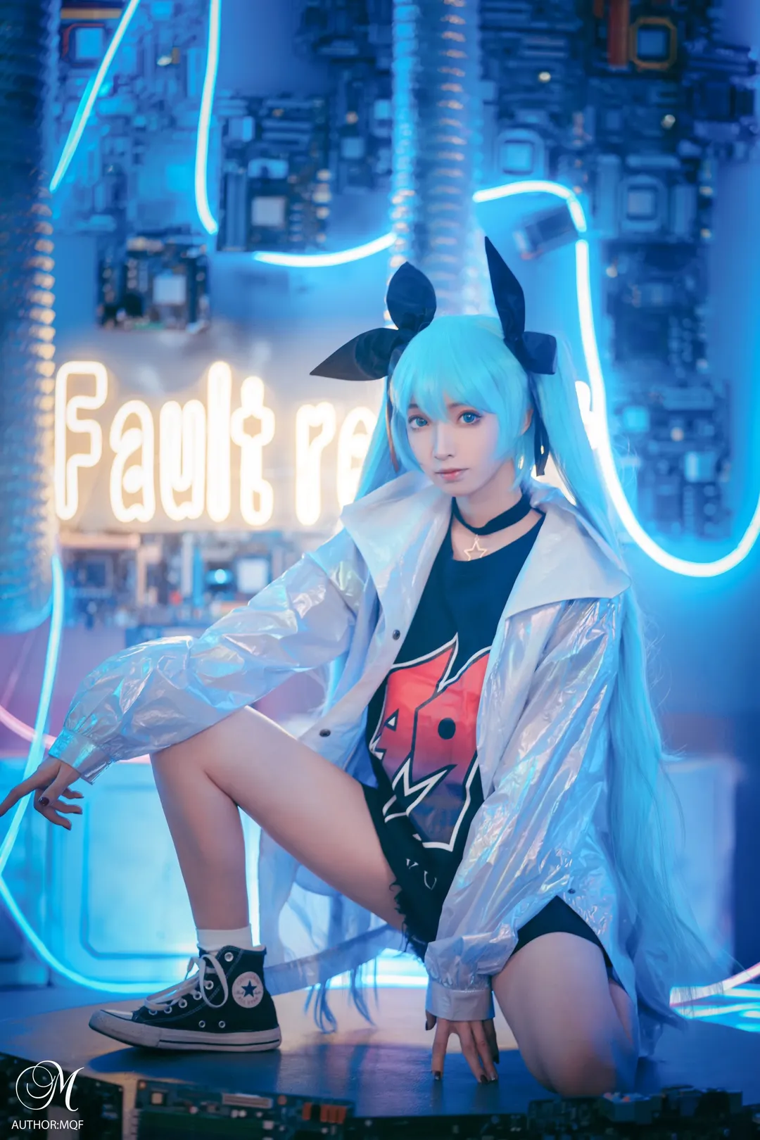 cosplay, 赛博朋克, 初音未来cos, 双马尾, 霓虹灯