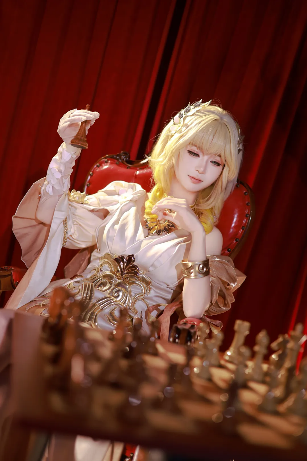 阿格莱雅cos, 崩坏星穹铁道, 翁法罗斯, cosplay摄影, 黄金裔cos - 第9张