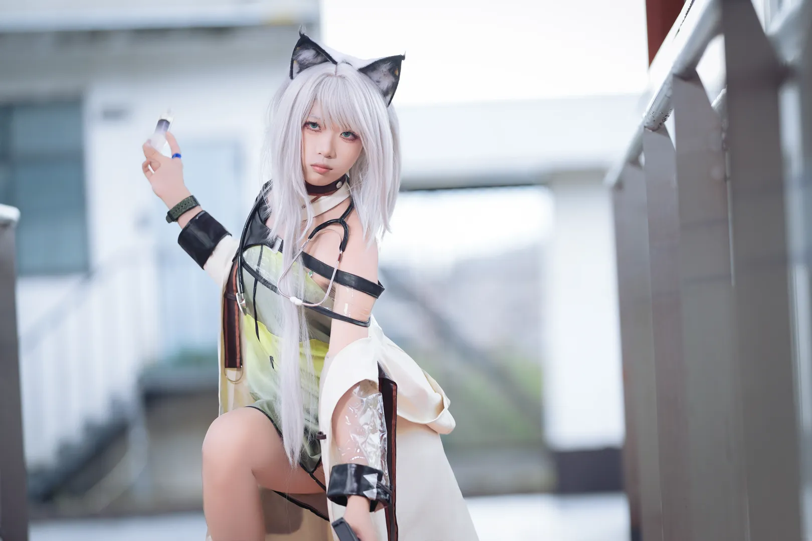 Cosplay攝影, 明日方舟, 銀髮貓耳, 凱爾希cos, 戰術風穿搭