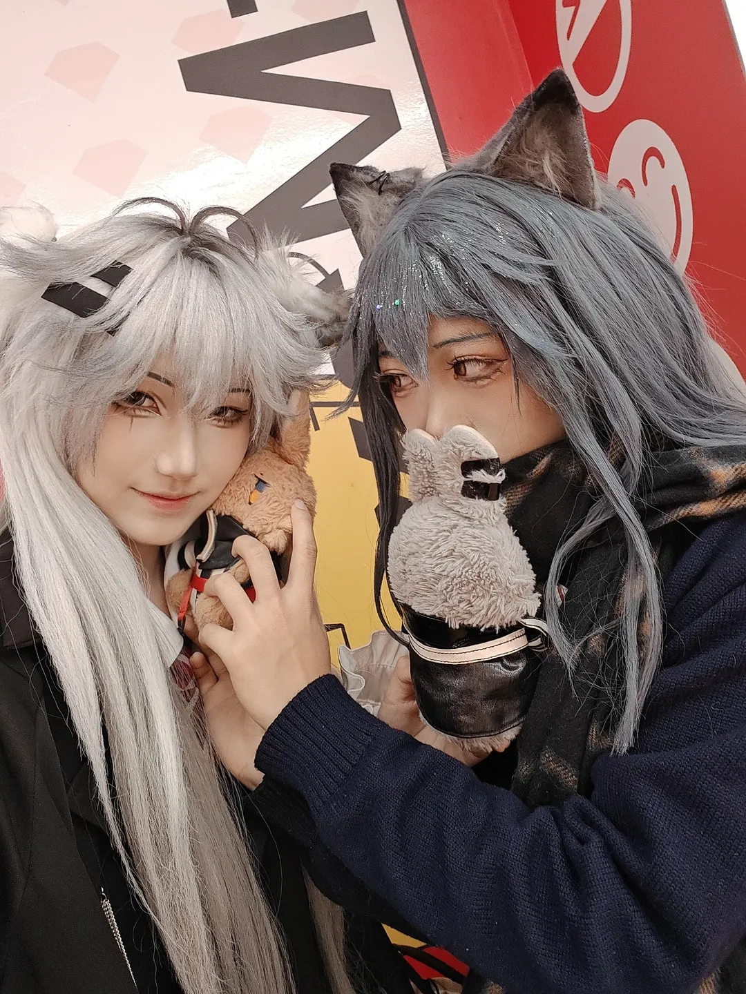 明日方舟, 拉普兰德cos, 双人cosplay, 德克萨斯cos, 毛绒玩偶 - 第1张