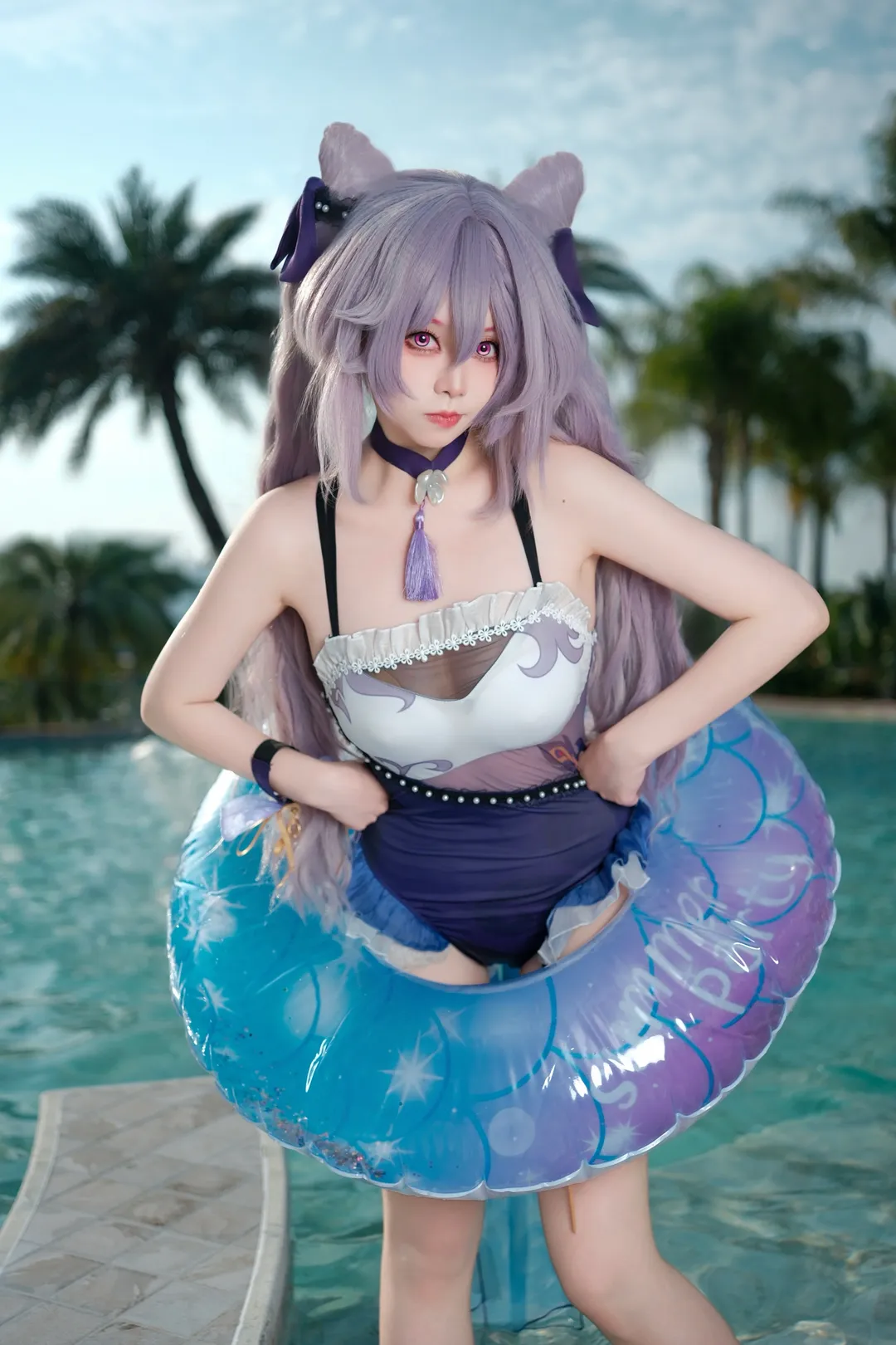 原神, 刻晴cos, 夏日泳装, cosplay摄影, 户外泳池 - 第3张