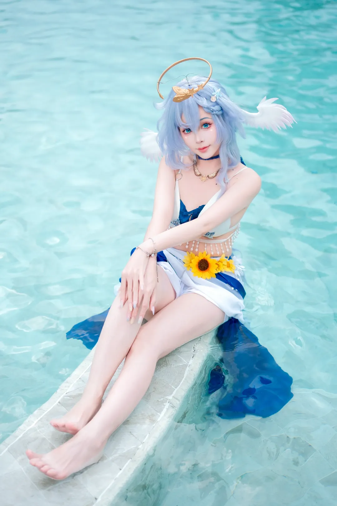 星穹铁道, 知更鸟cos, 泳装cos, cosplay摄影, 水边拍摄