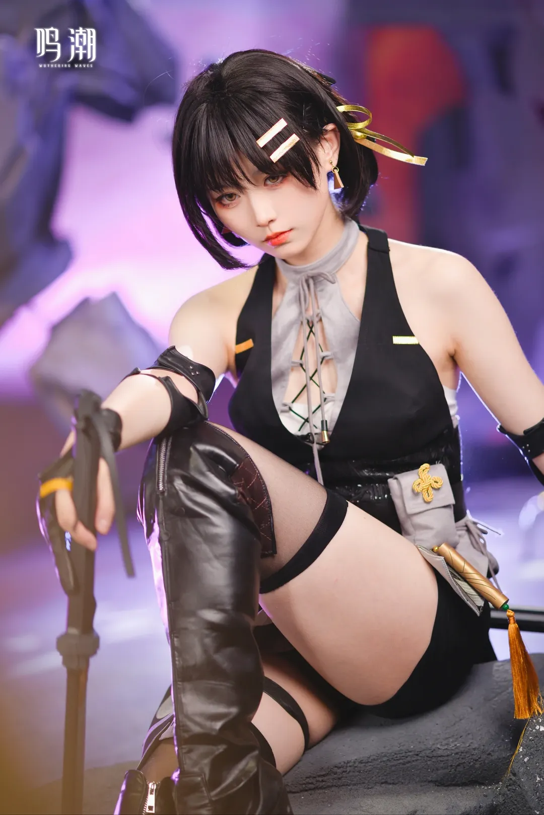 漫展返图, 萤火虫漫展, 鸣潮cosplay, 机能风穿搭, 黑色丝袜 - 第1张