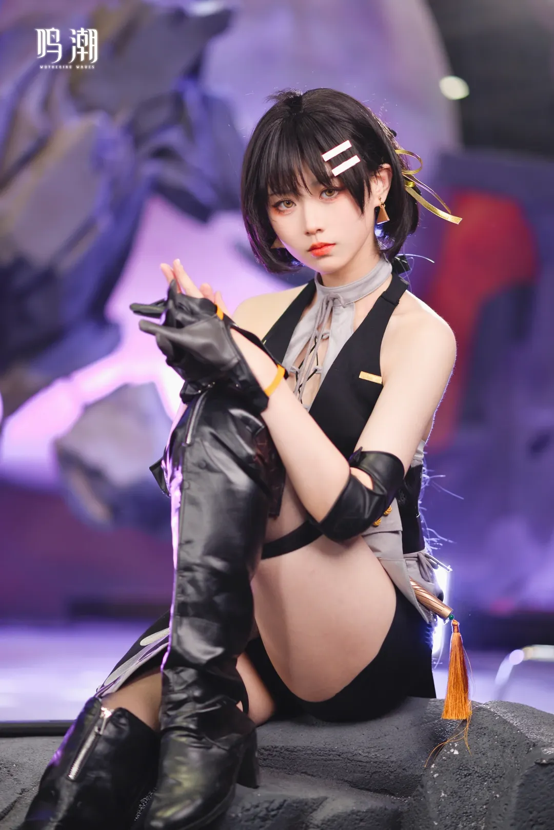 漫展返图, 萤火虫漫展, 鸣潮cosplay, 机能风穿搭, 黑色丝袜 - 第5张