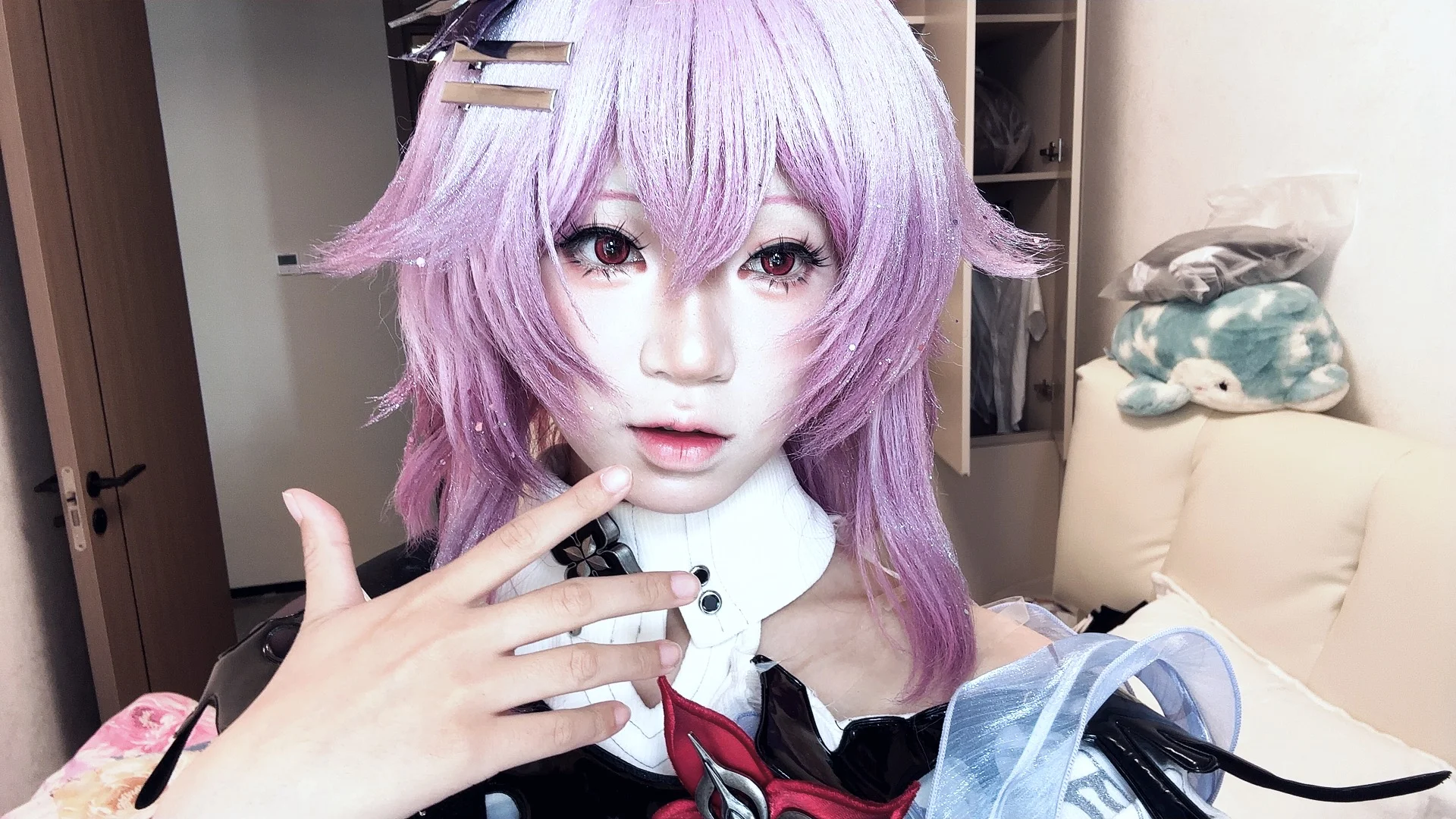 Honkai: Star Rail, Evernight cosplay, Wig styling, Anime-style makeup and styling, Casual cosplay