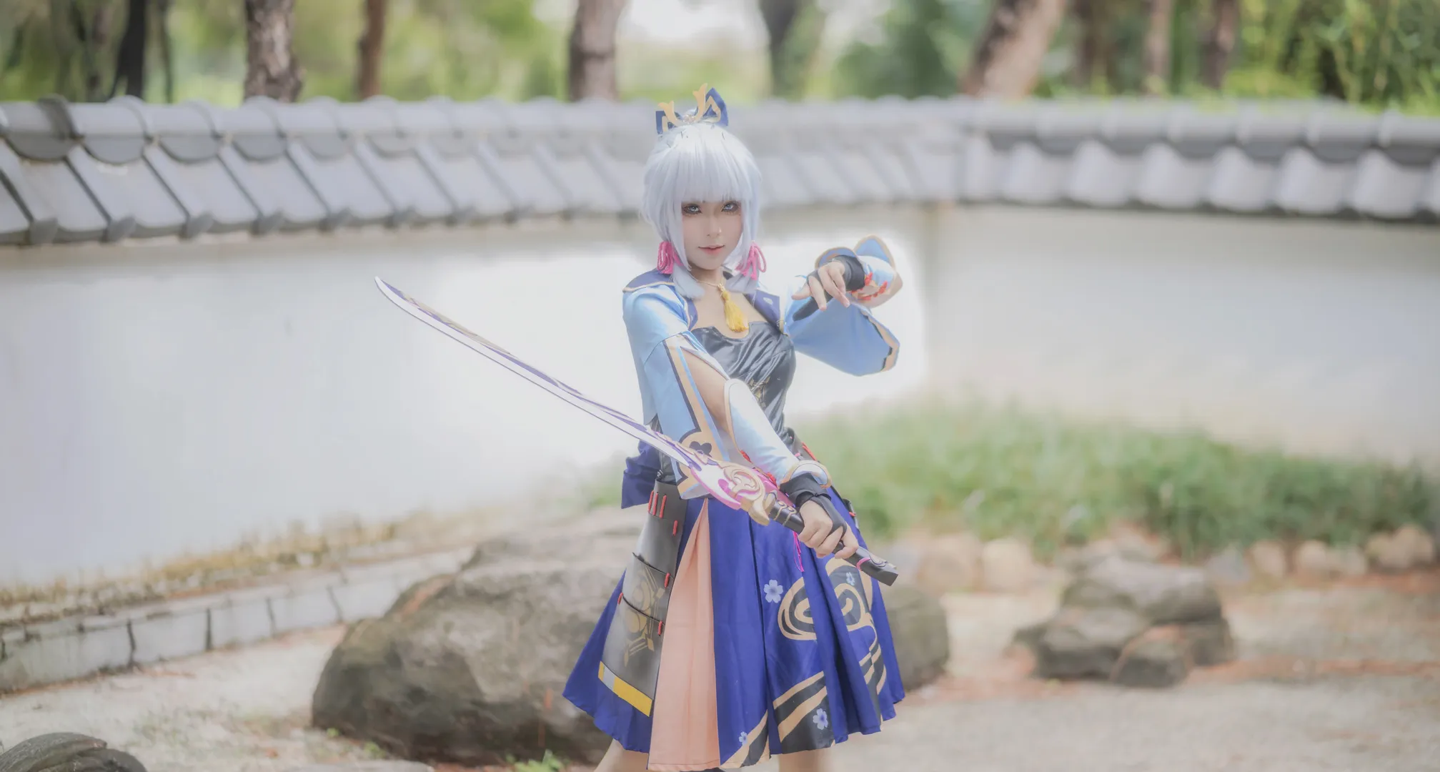 原神, 二次元cosplay, 神里绫华cos, 角色扮演摄影, 日式和风庭院 - 第2张