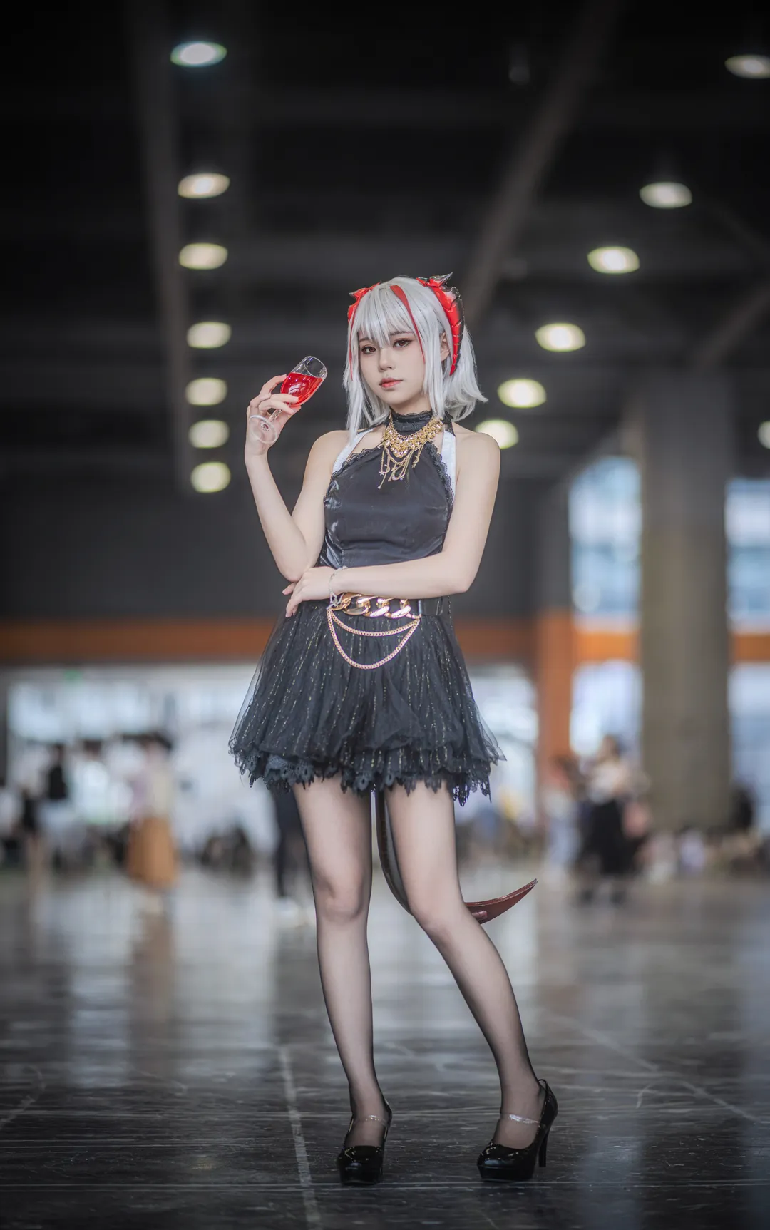 漫展场照, 明日方舟, 黑丝, Wcos, 黑色礼服 - 第1张