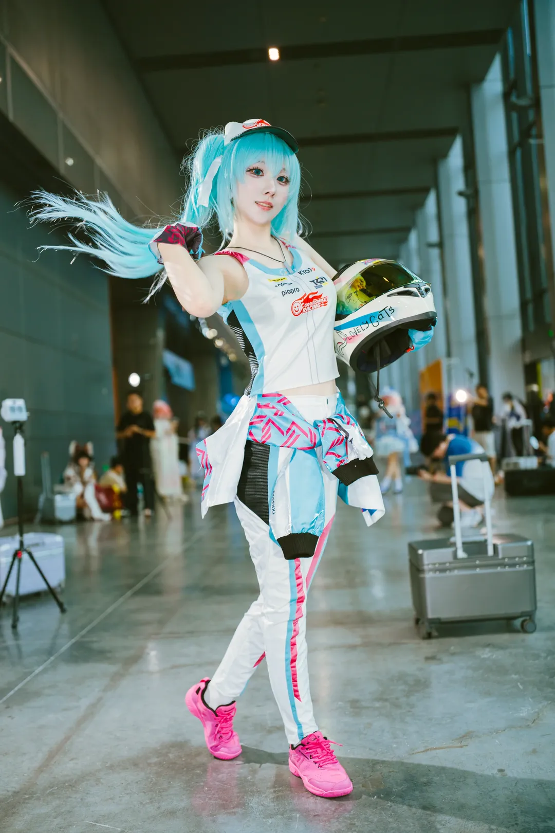 萤火虫漫展, 初音未来cos, 漫展自由行, 赛车初音, 赛车娘cosplay - 第1张