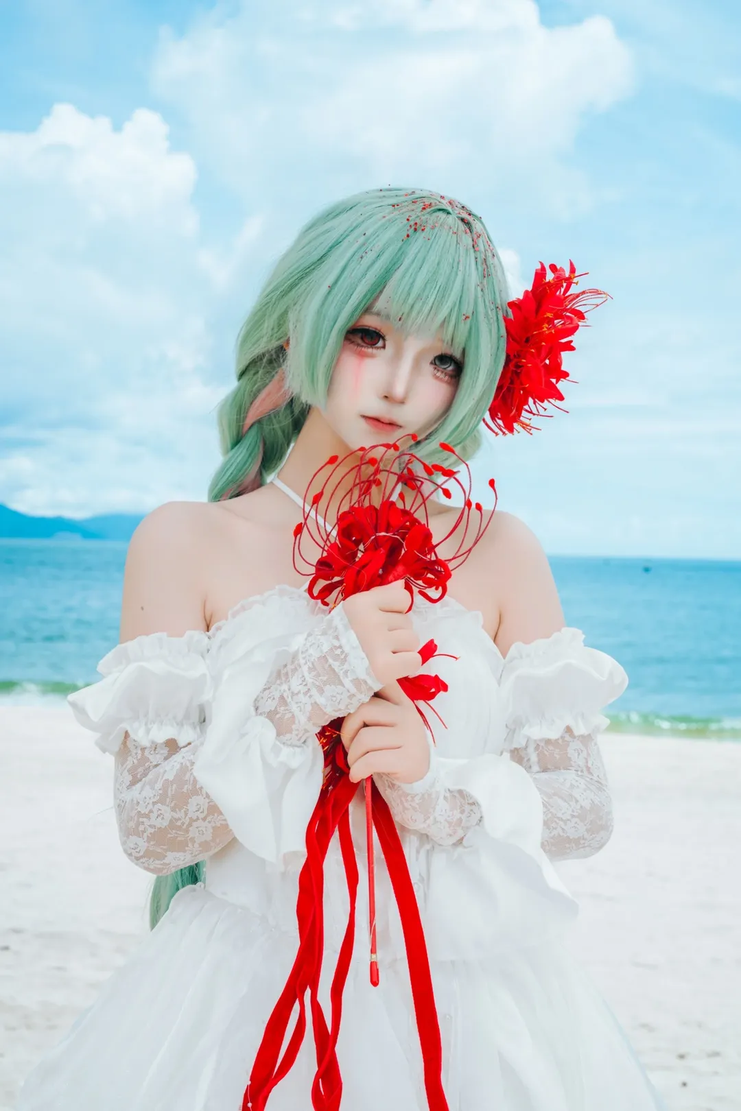 鳴潮, フローヴァ コスプレ, 海辺のロケ, コスプレ日常, 白ニーソコーデ - 5枚目