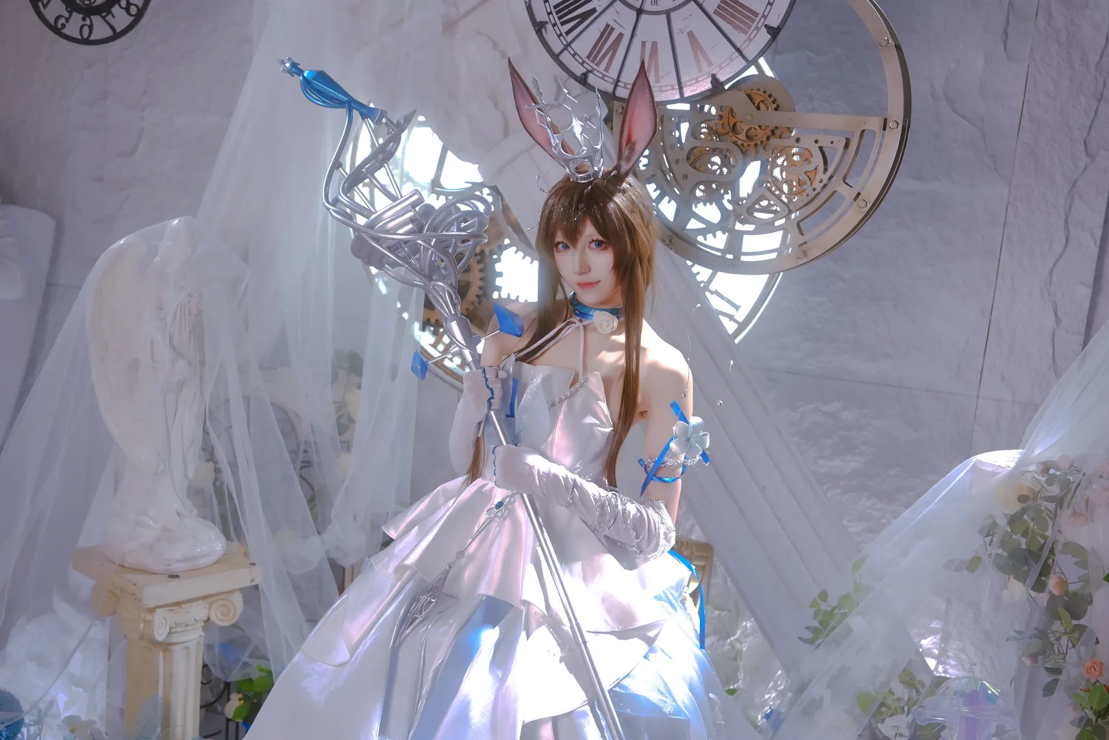 Arknights, Ambience Synesthesia, Amiya cosplay, Cosplay photography, Monument of Brilliant Melody - Image 6