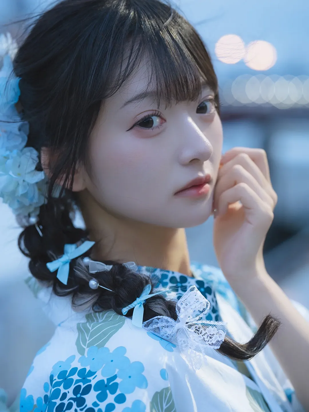 Japanese-style girl, Yukata photoshoot, Twilight portrait, Blue and white hydrangea, Sumida River night view - Image 10