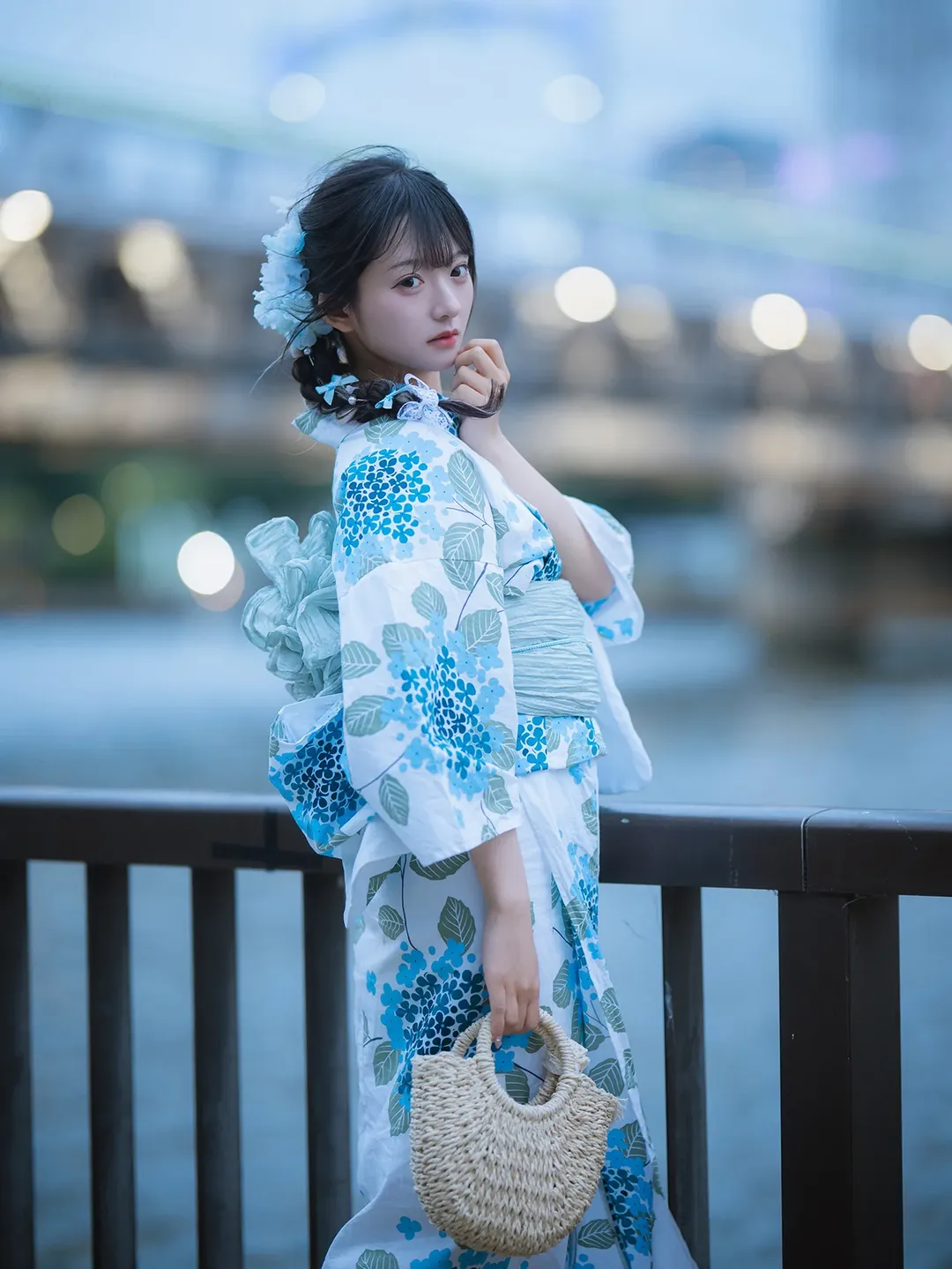 日系少女, 浴衣写真, 黄昏人像, 蓝白绣球花, 隅田川夜景