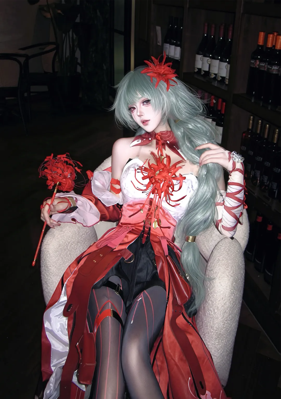 鳴潮, 二次元, 弗洛洛cos, cosplay穿搭, 黑絲搭配