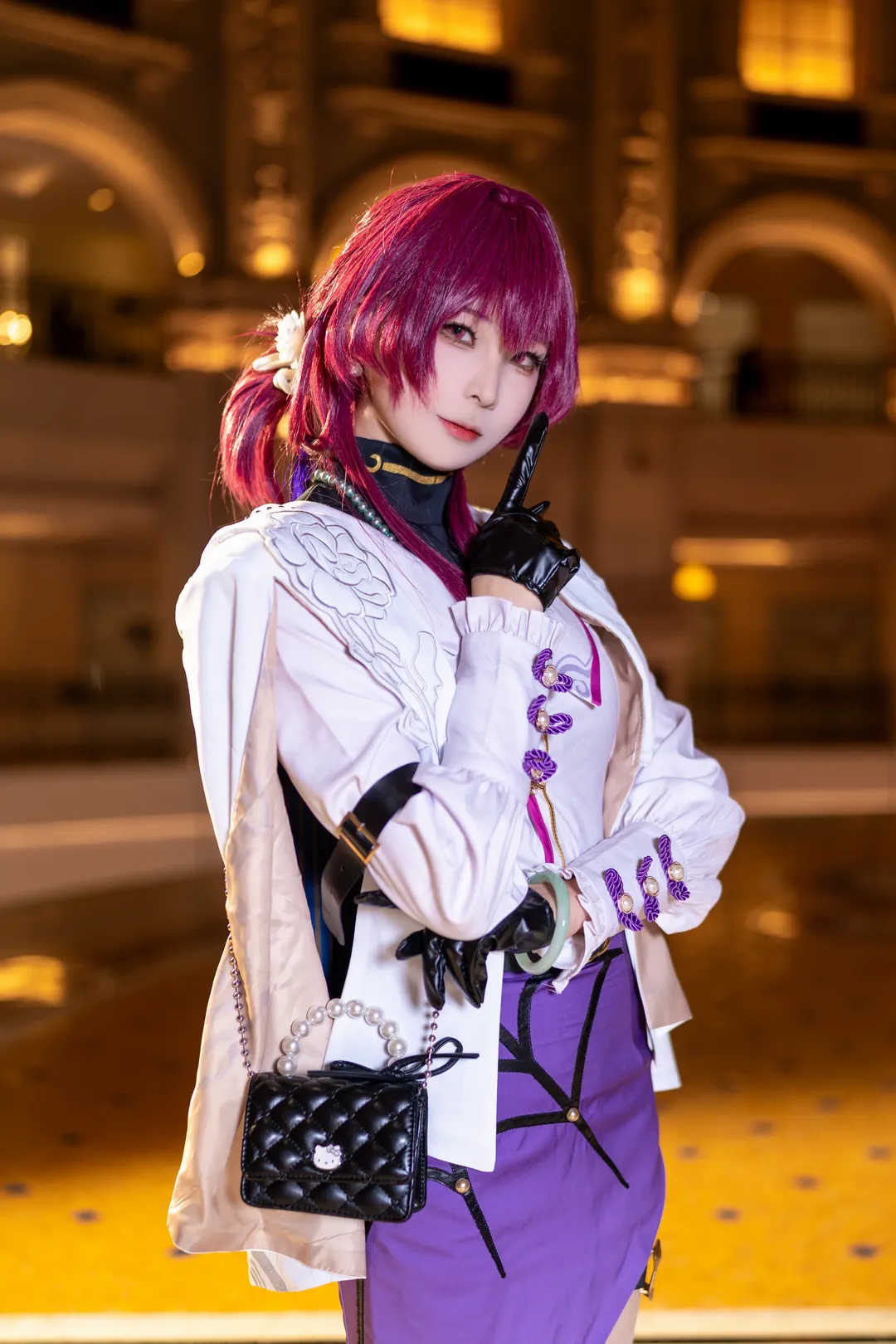 崩坏星穹铁道, 卡芙卡cos, 二次元日常, 罗浮宫摄影, 角色扮演穿搭
