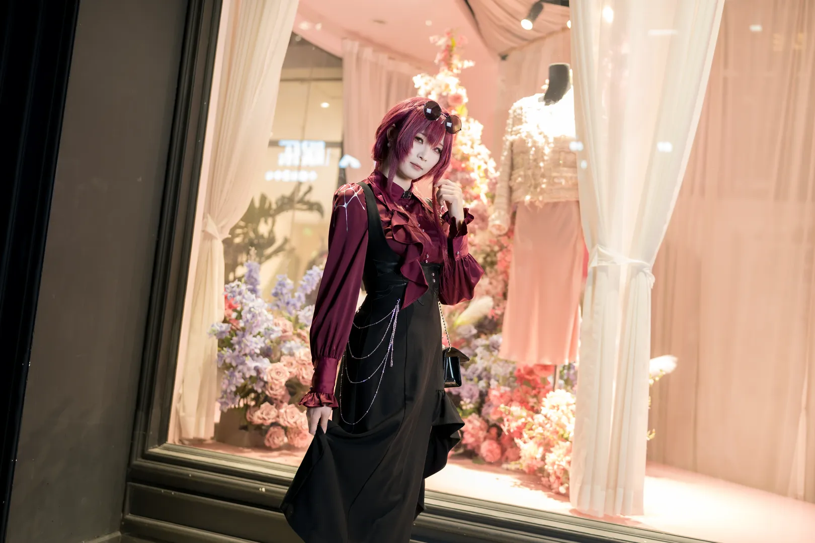 崩坏星穹铁道, 卡芙卡cos, 黑丝, cosplay摄影, 夜拍