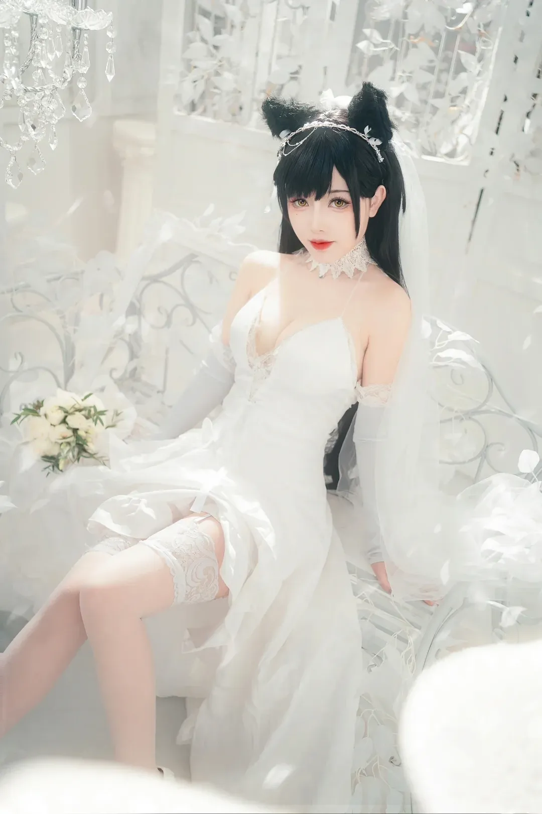アズールレーン, 少女写真, 白ストッキング, 獣耳娘, 愛宕コスプレ - 1枚目