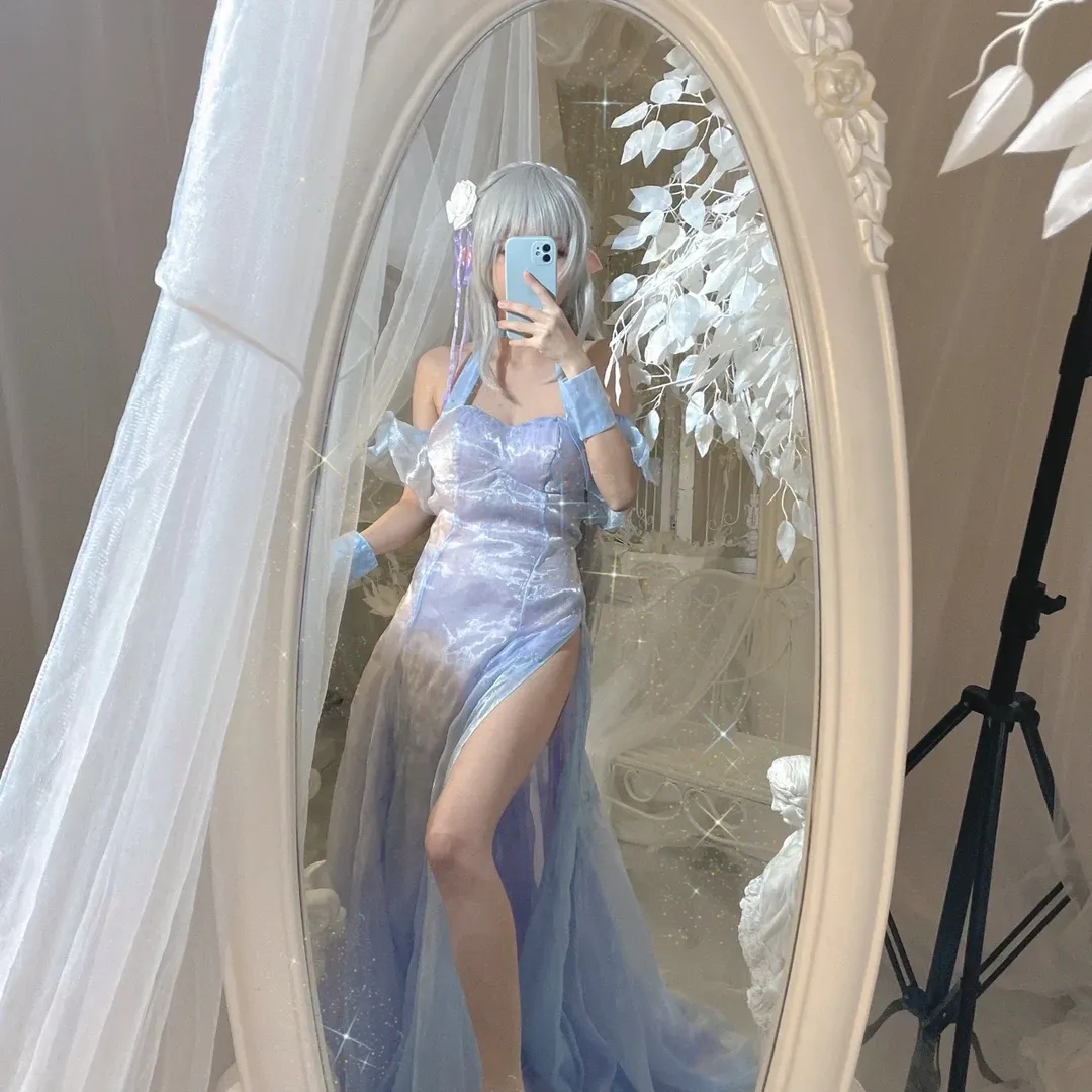 コスプレ, Re:ゼロから始める異世界生活, エミリア コスプレ, 鏡越しの自撮り, 氷晶ドレス - 2枚目