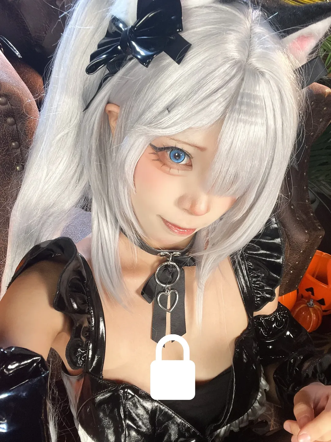 Azur Lane, Janus cosplay, Silver hair cosplay, Halloween cosplay, Cat ear cosplay - Image 2