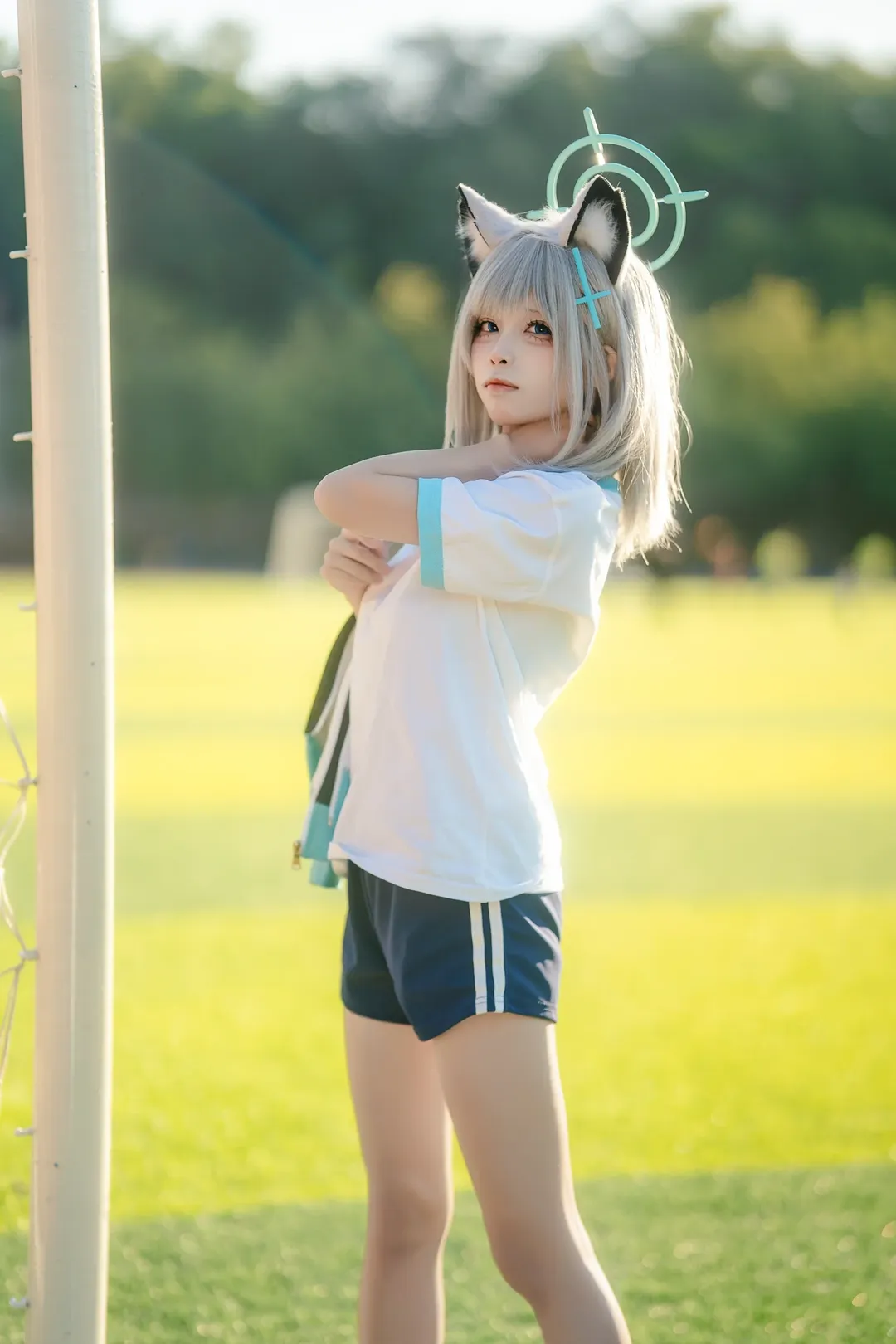 户外摄影, 碧蓝档案, 运动风cosplay, 白子cos, 银发兽耳