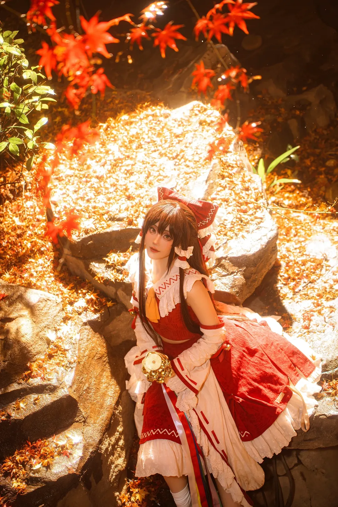 角色扮演, 博丽灵梦cos, 巫女服, 東方project, 秋日枫叶 - 第11张
