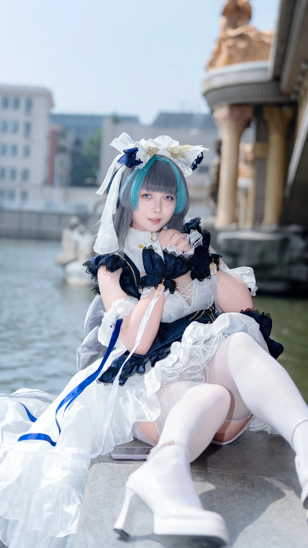 Cheshire Cosplay, Azur Lane, Outdoor cosplay, Lolita fashion, White pantyhose - Image 1