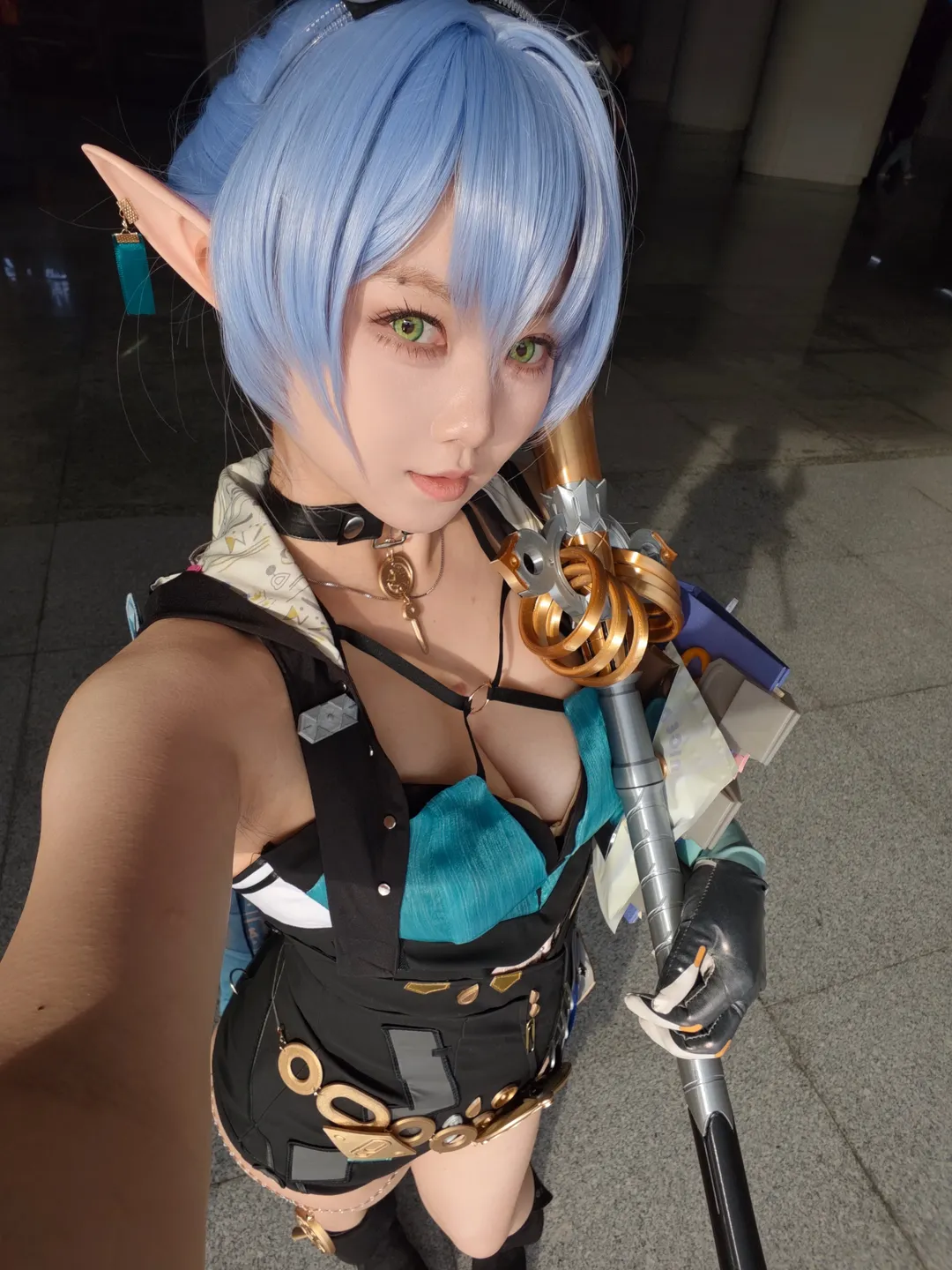 ゼンレスゾーンゼロ, イベント写真, リュシア コスプレ, コスプレ日常, 地下駐車場での撮影 - 1枚目