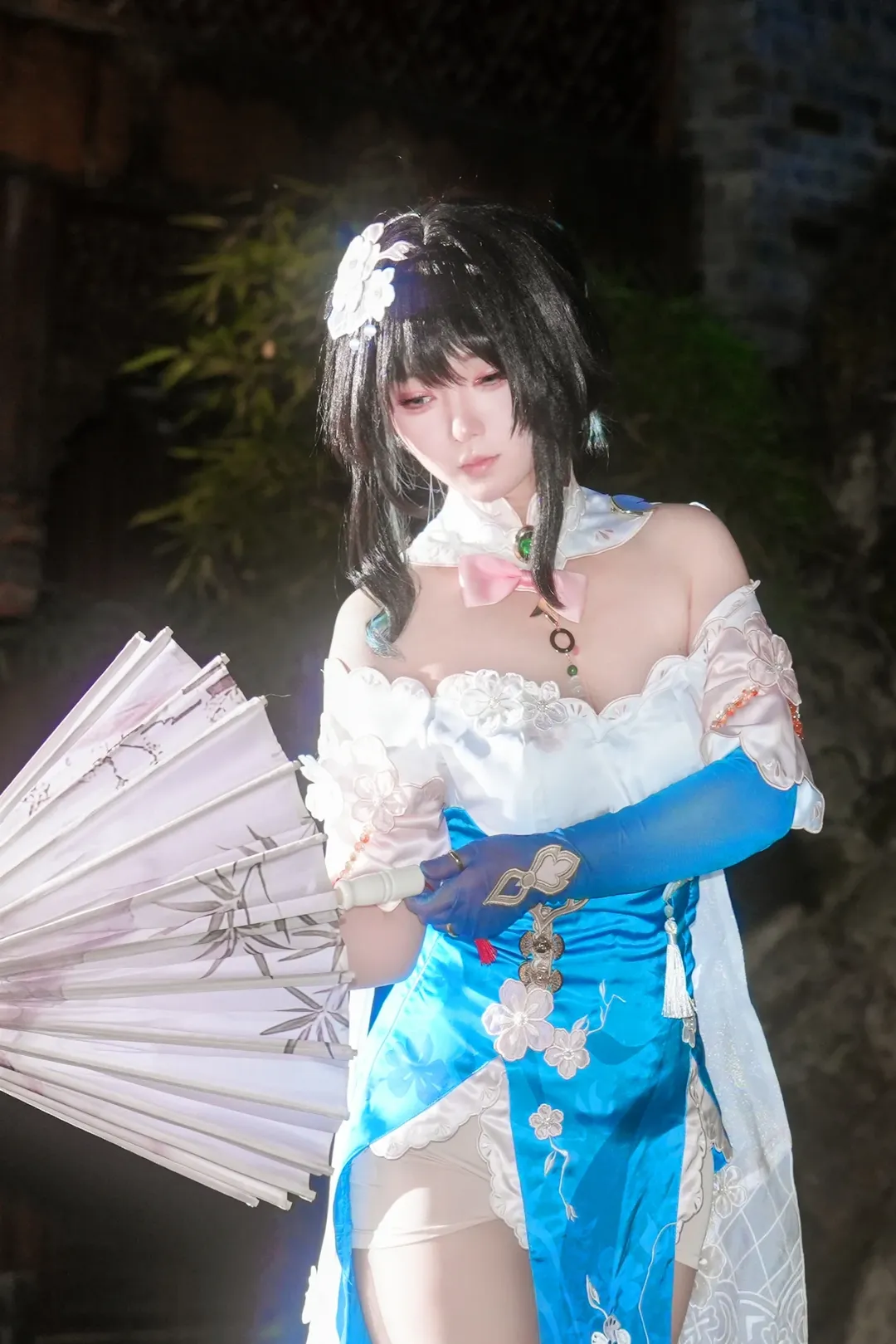 Ancient style photography, Honkai: Star Rail, Ruan Mei cosplay, Night portrait, Chinese-style cosplay