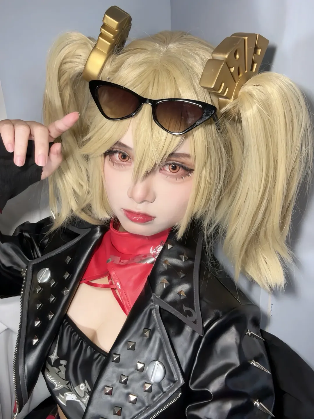 Zenless Zone Zero, cosplay, Makeup test, Burnice cosplay, Street punk style - Image 2