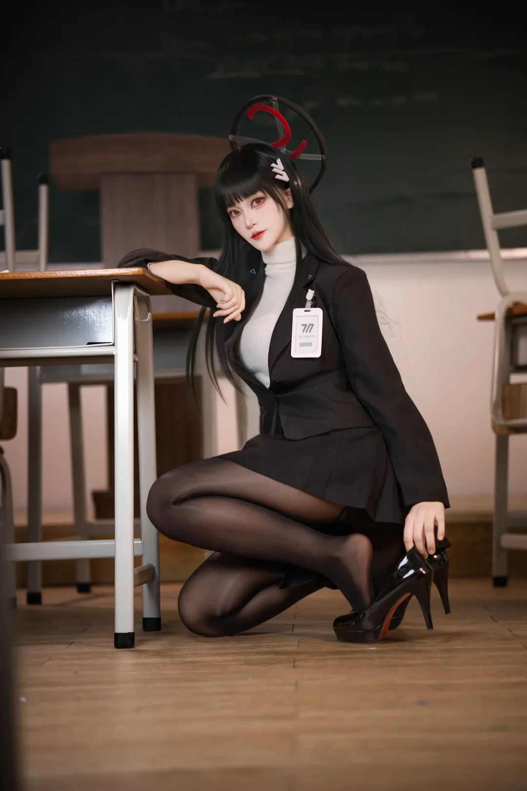 蔚蓝档案, 黑丝, 教室写真, 调月莉音cos, 制服cos