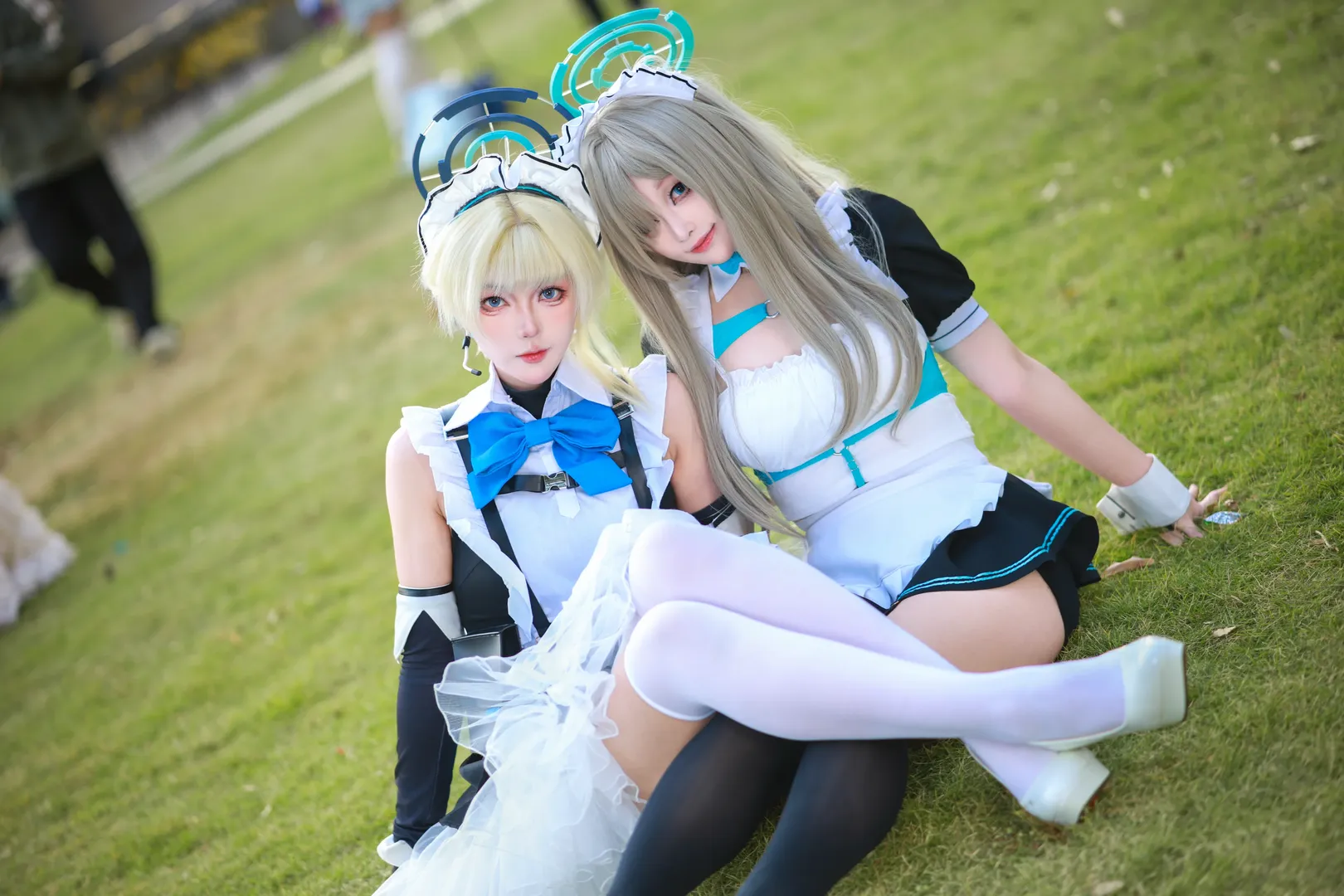 Blue Archive, Asuma Toki cosplay, Stocking outfit, Asuna cosplay, Duo cosplay - Image 3