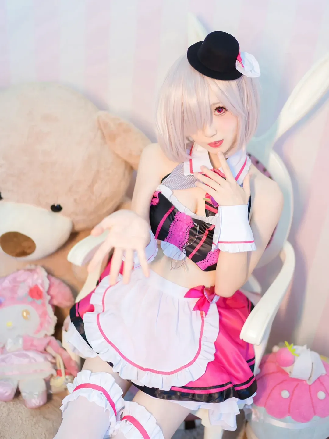 Photography, Fate/Grand Order, White stockings, Mash cosplay, Valentine's Craft Essence - Image 2