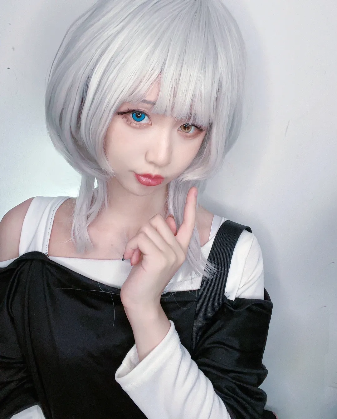 要楽奈コスプレ, BanG Dream! It's MyGO!!!!!, 白髪少女, オッドアイ コスプレ, 私服写真 - 1枚目