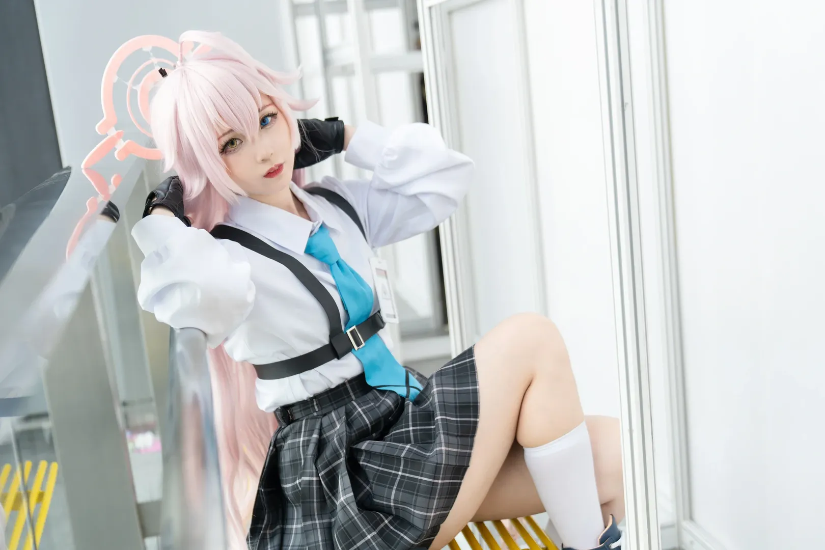 蔚蓝档案, 小鸟游星野cos, 二次元场照, 慵懒风, 白袜