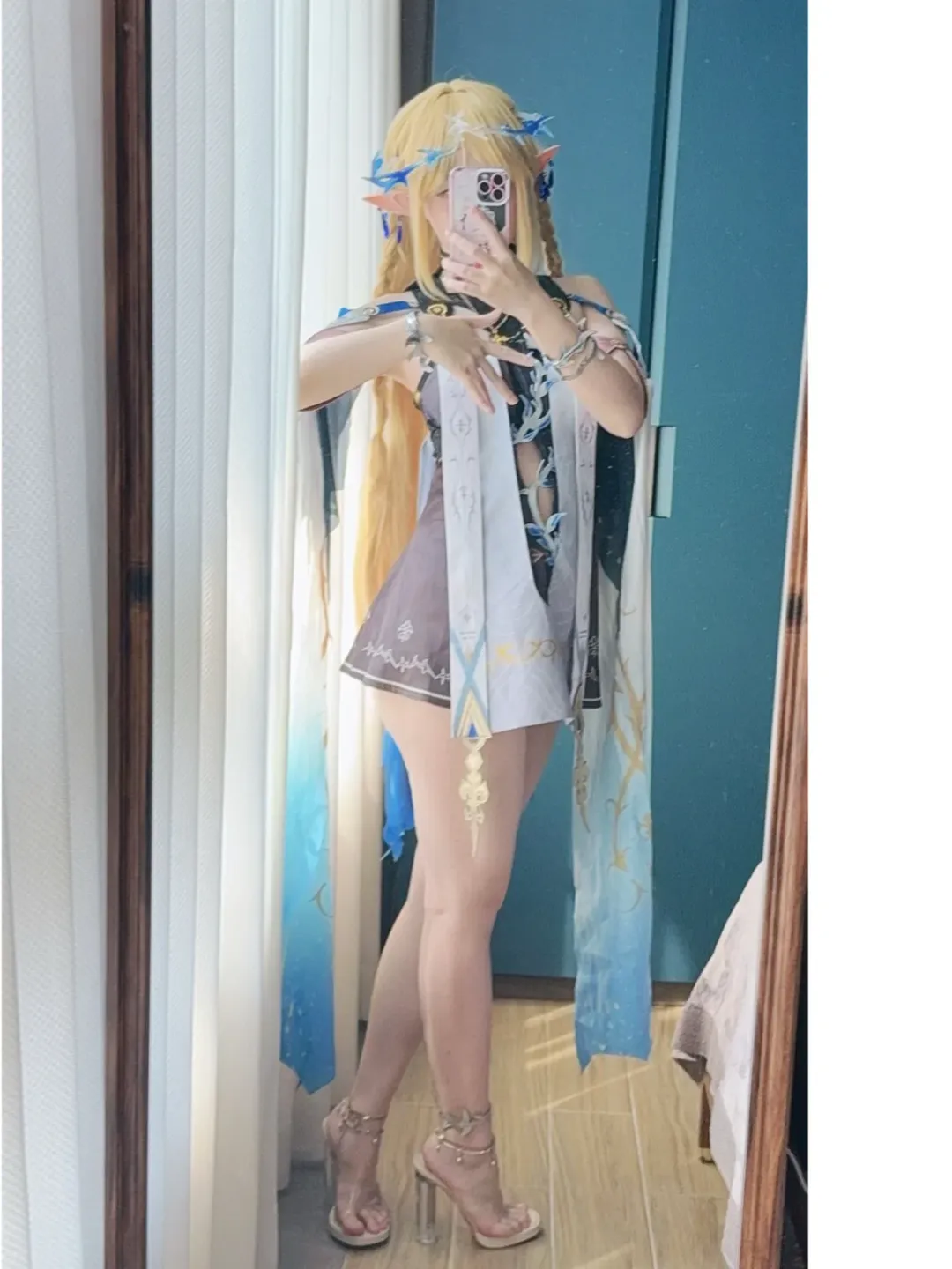 鸣潮, cosplay, 卡提希娅cos, 游戏角色, 金发精灵耳 - 第1张