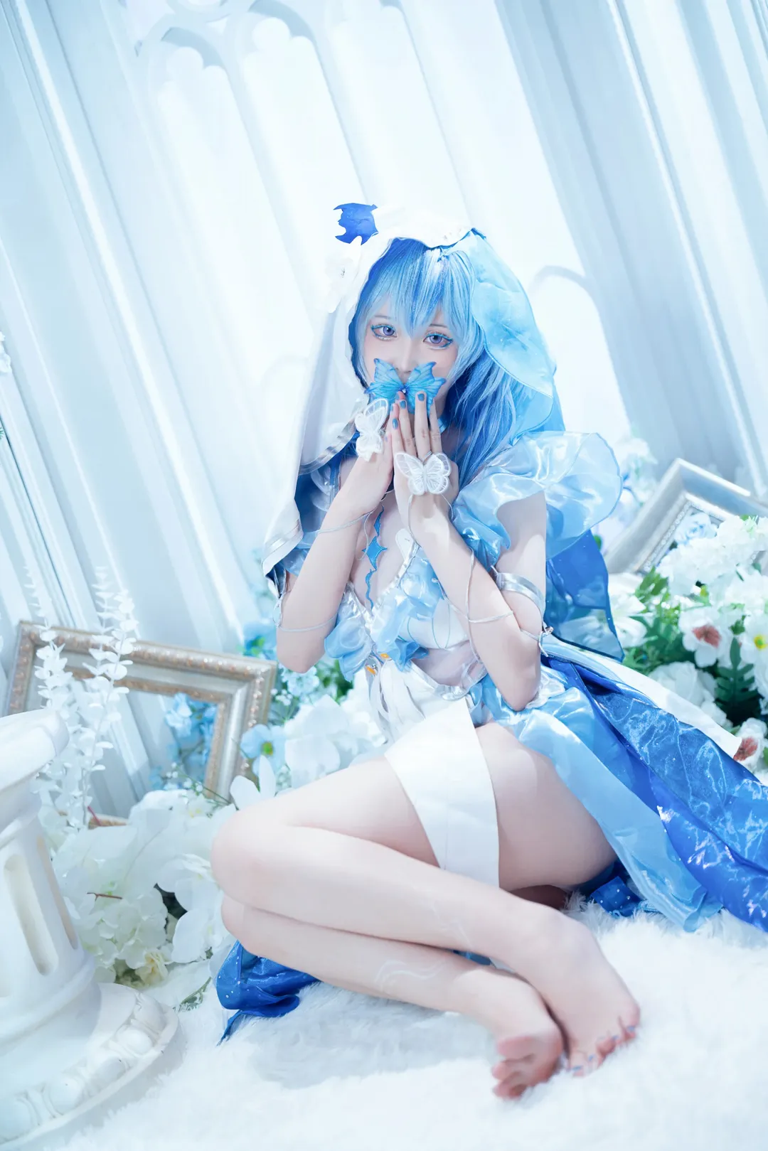Wuthering Waves, cosplay, The Shorekeeper cosplay, Studio shooting, Blue and white outfit