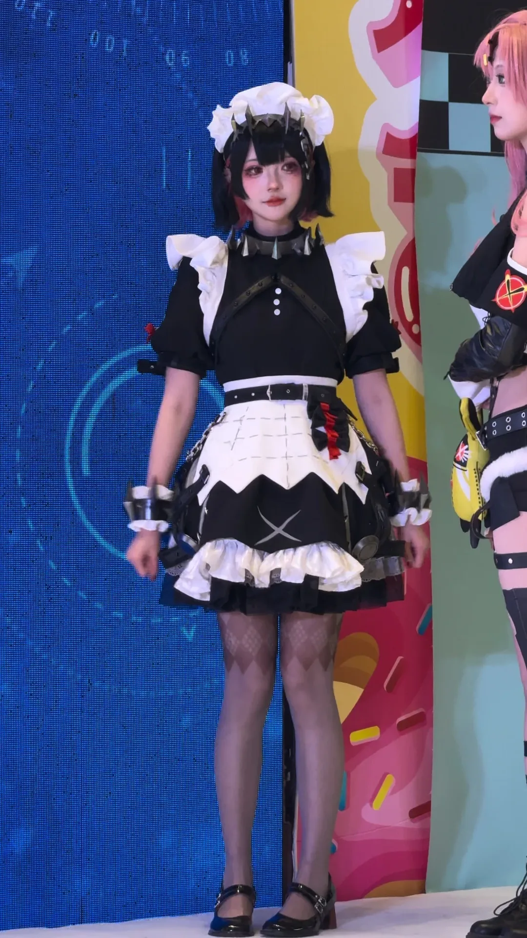 绝区零, 艾莲乔cos, 漫展摄影, 黑丝穿搭, 艾莲乔女仆装