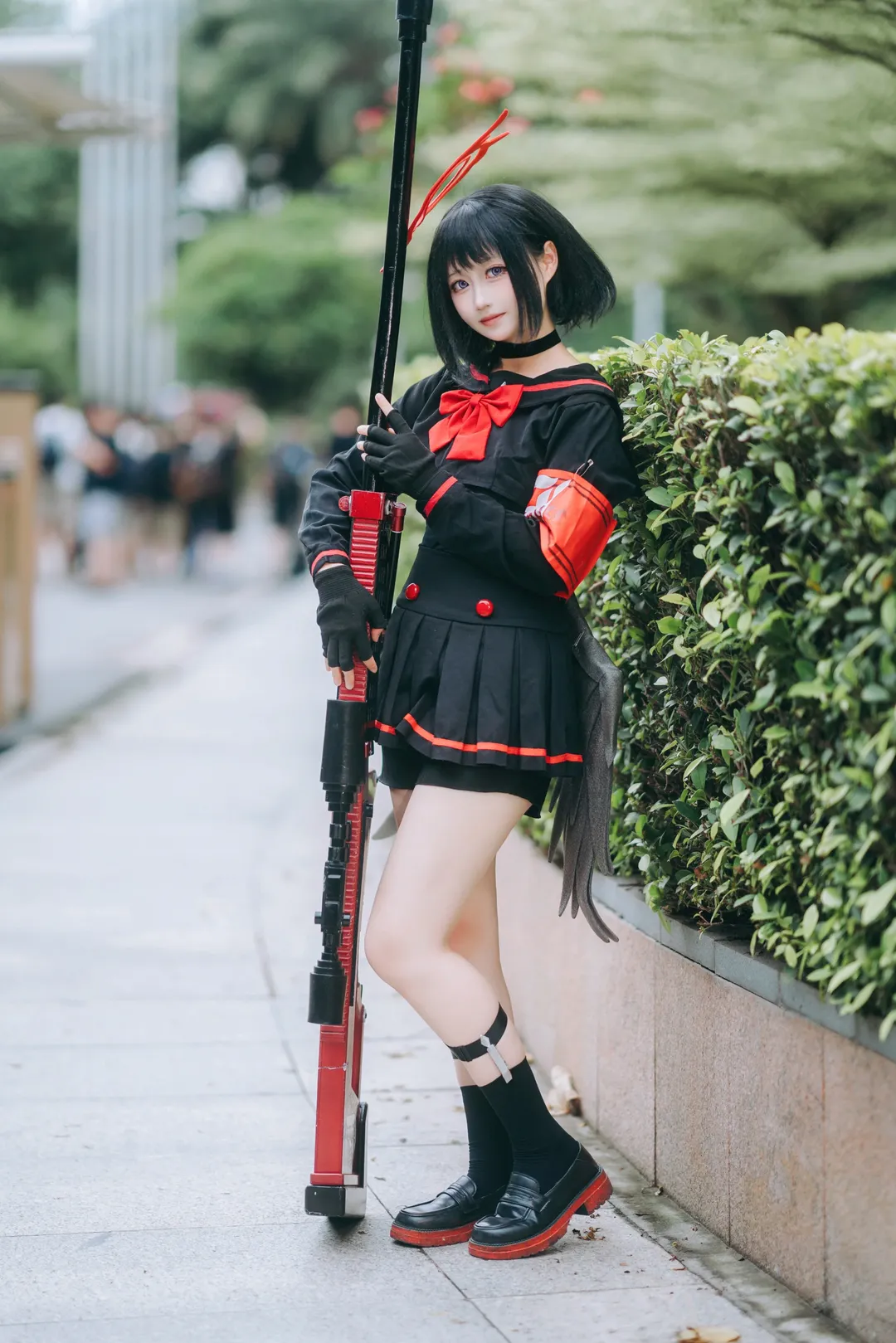 cosplay, 蔚蓝档案, 黑丝cos, 狙击枪道具, 静山真白cos - 第6张