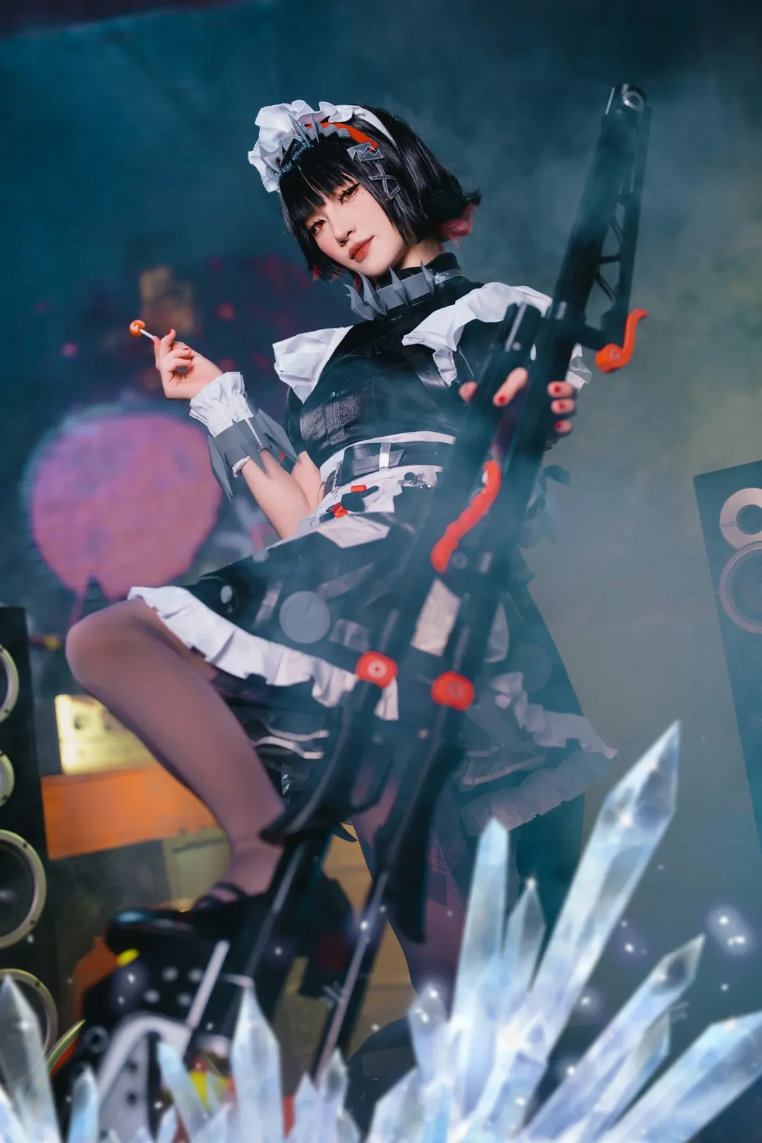 Zenless Zone Zero, Ellen Joe cosplay, Portrait photography, Black tights outfit, Techwear maid - Image 3