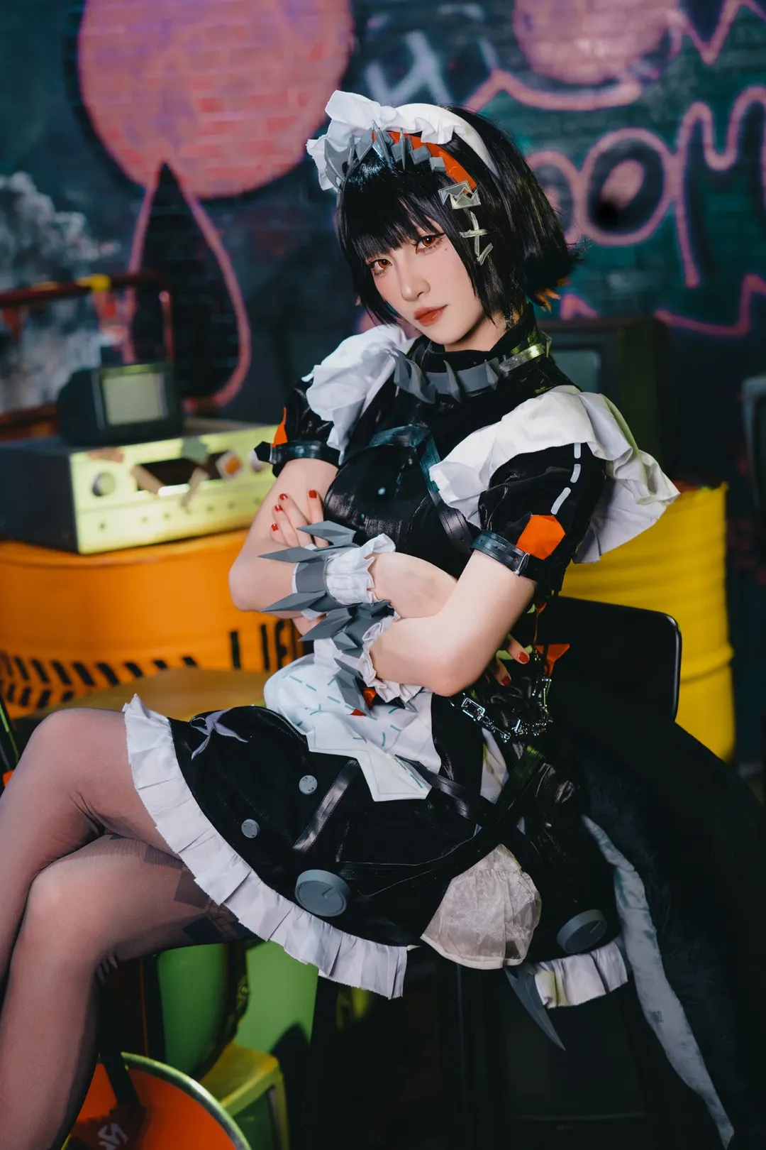Zenless Zone Zero, Ellen Joe cosplay, Portrait photography, Black tights outfit, Techwear maid - Image 9