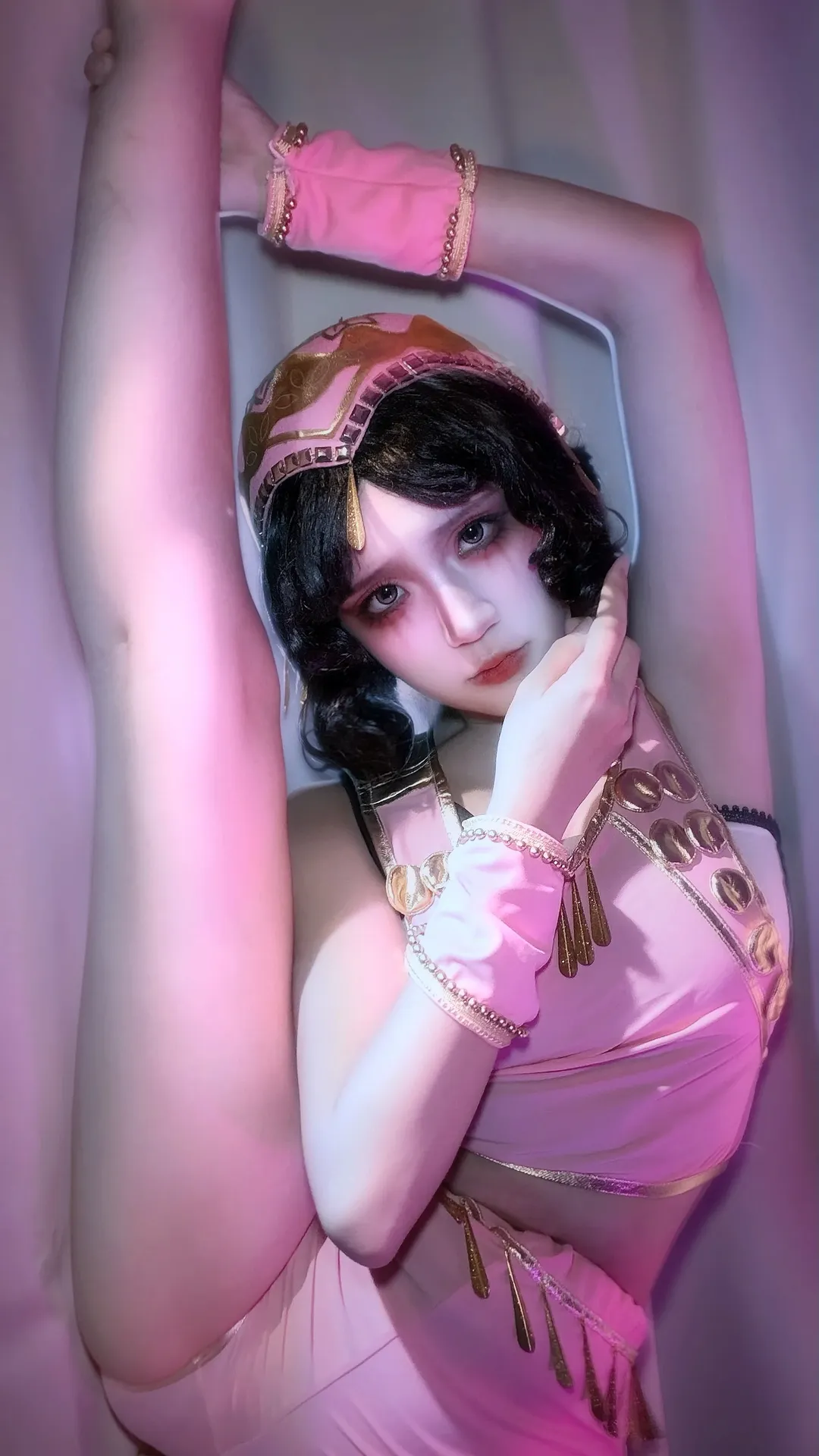 第五人格, 异域风情cos, 舞女cos, 粉红系穿搭, 柔术展示 - 第1张