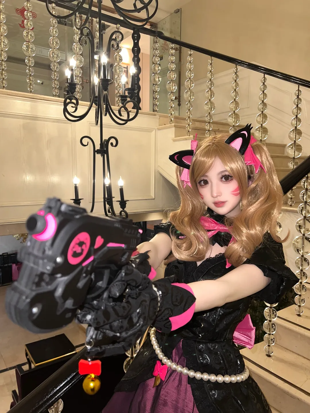 漫展返图, 守望先锋, Dva cos, 黑猫皮肤, 菱形格纹丝袜 - 第1张
